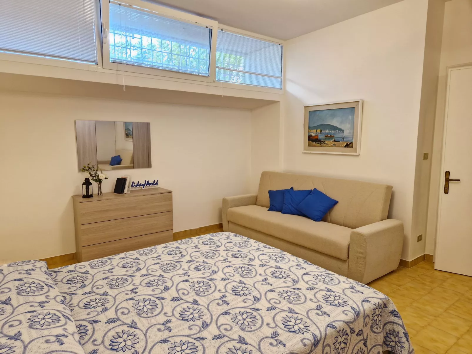 Total Relax Home by Holiday World - Inside