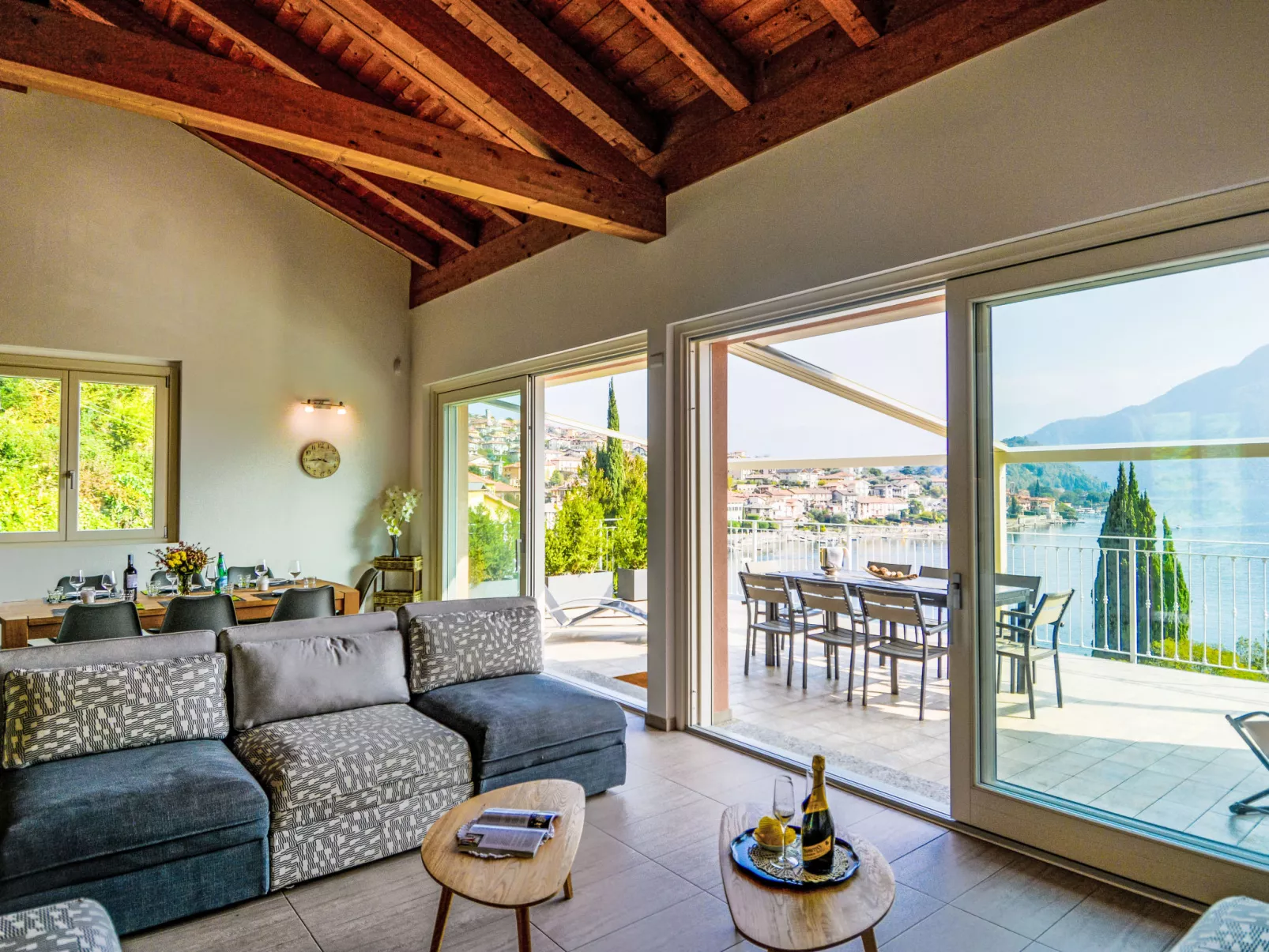 The View Lake Como - Dedans