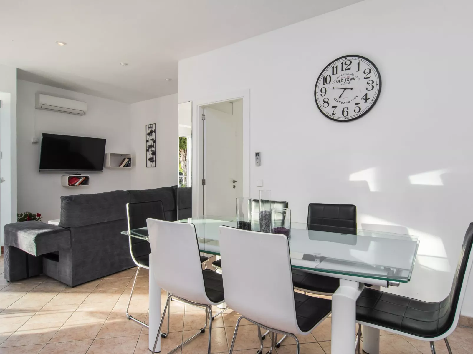 Bungalow Playa D'Or - Drinnen