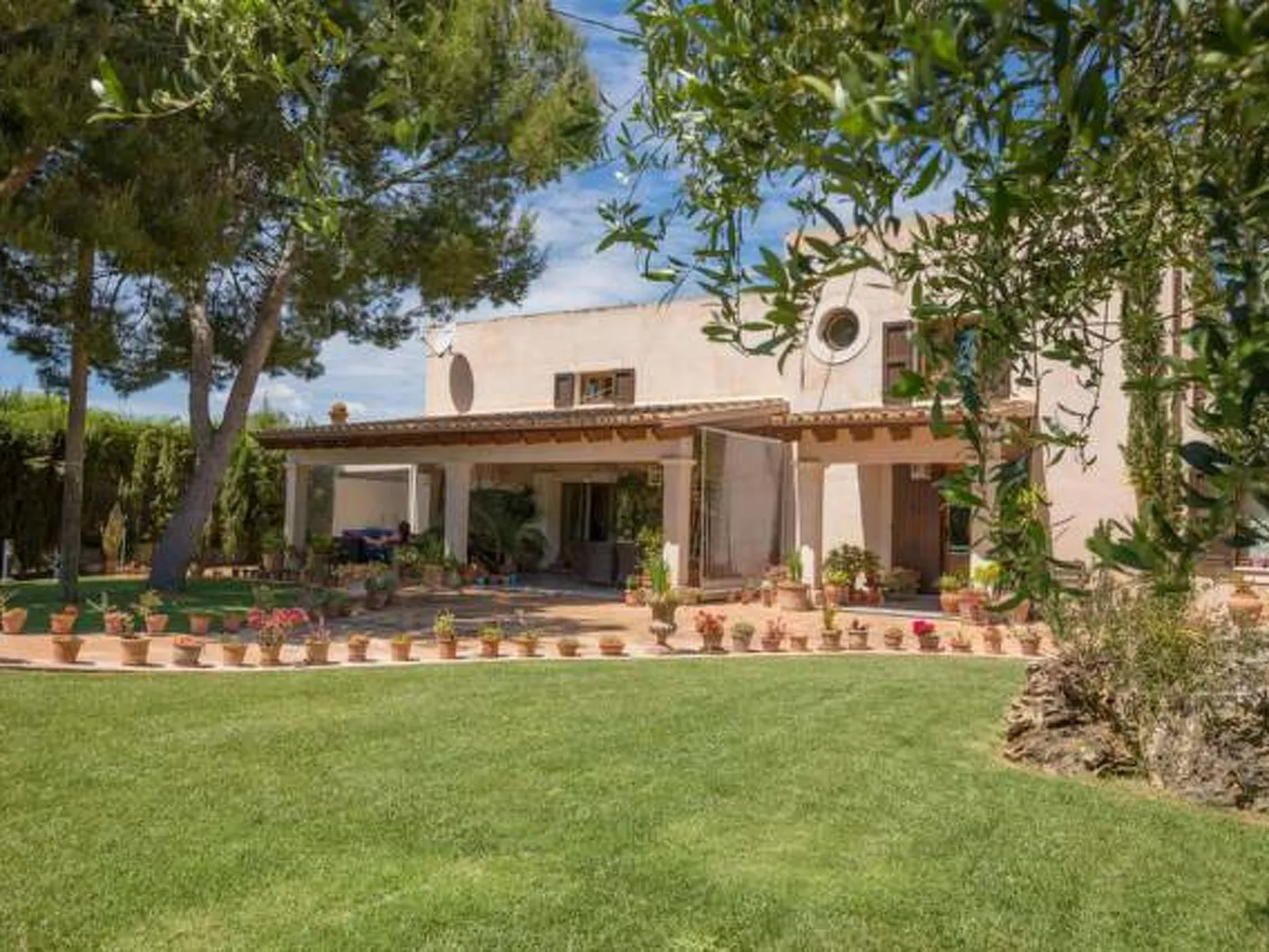 San Vicente - Draußen