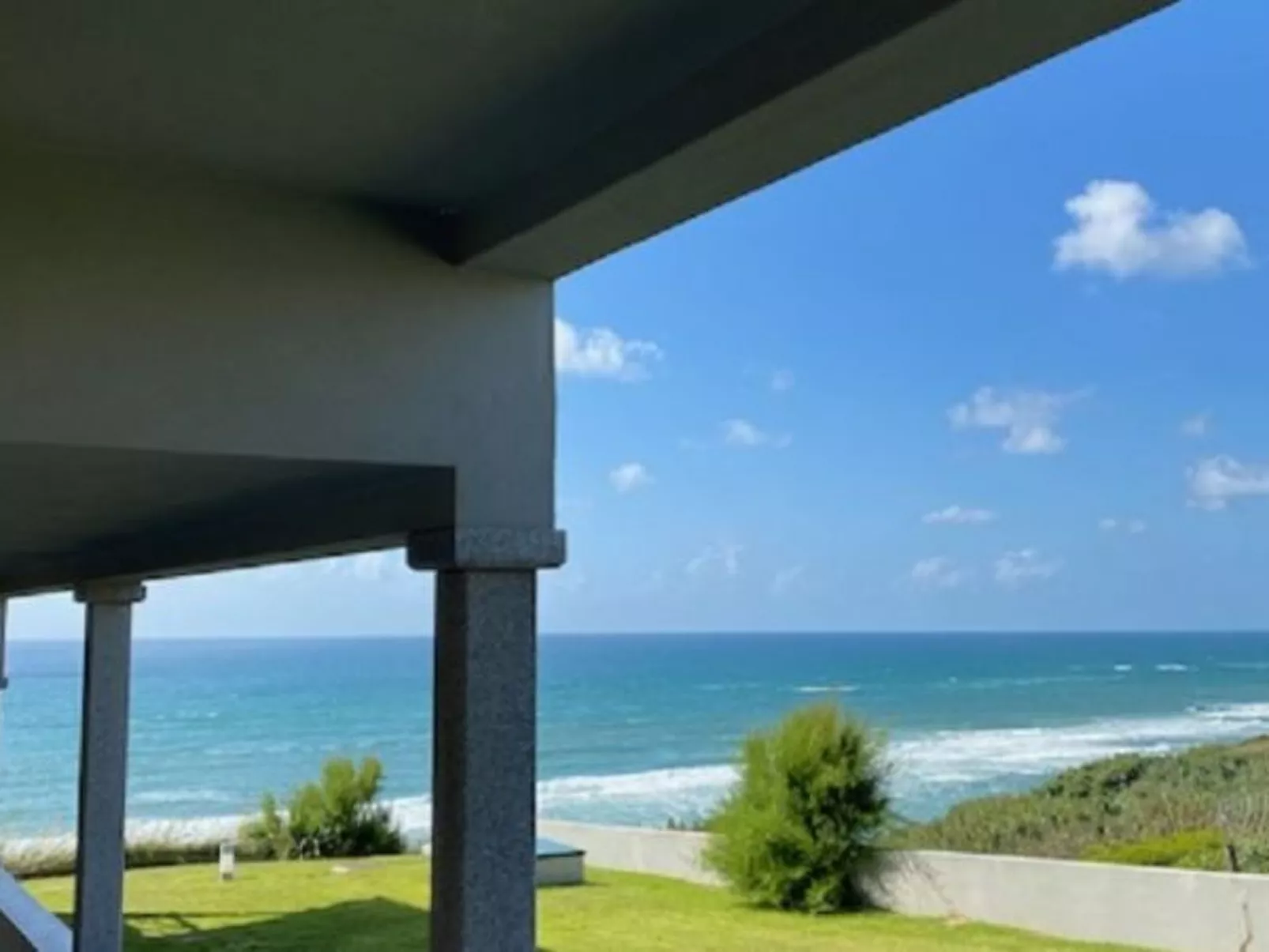 SUNSET HOUSE WITH SEAVIEW & TERRACE by VACATIONY - Outside