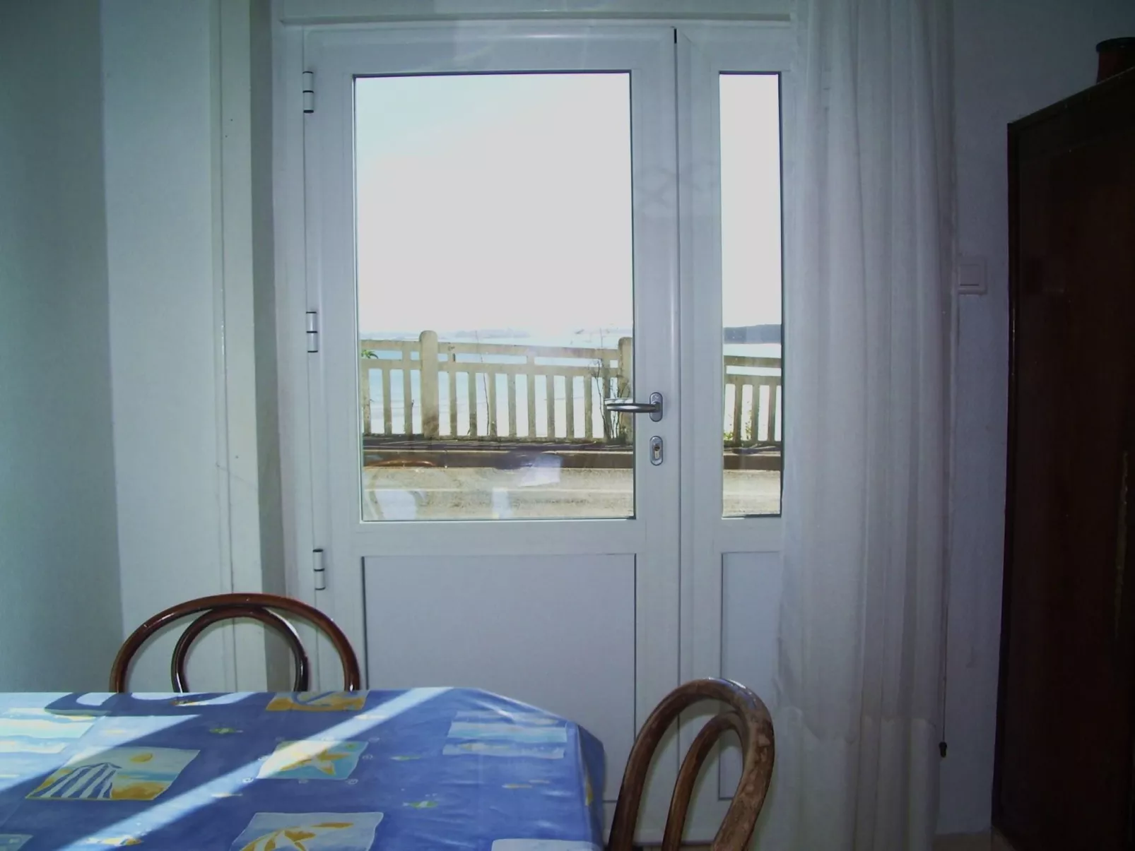 Wohnung mit Blick auf das Wasser - Dedans