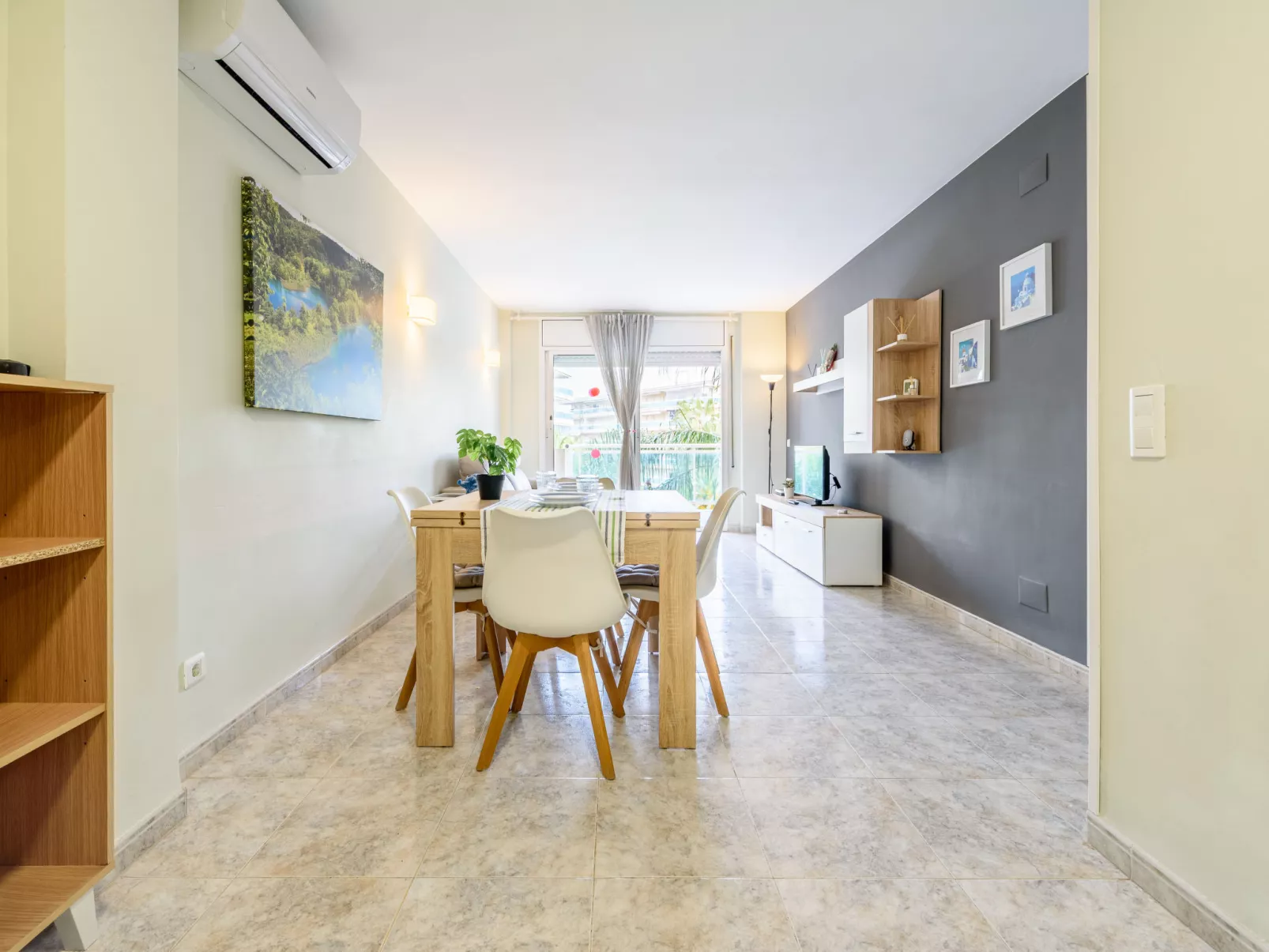 Village Park - Dedans