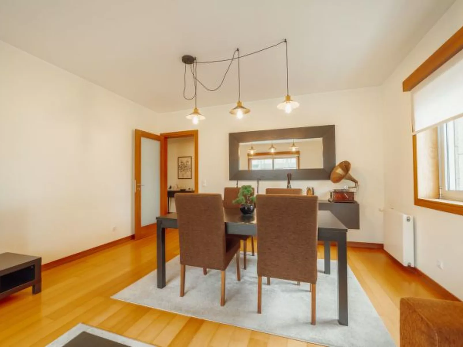 DOWNTOWN DELUXE 6 by VACATIONY - Drinnen