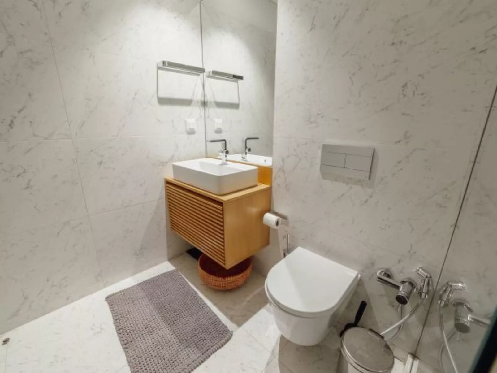 BEACH & SUN APARTMENT by VACATIONY - Inside