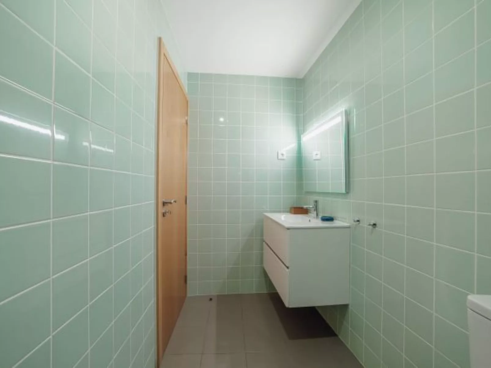 MODERN & STYLISH APARTMENT I by VACATIONY - Inside