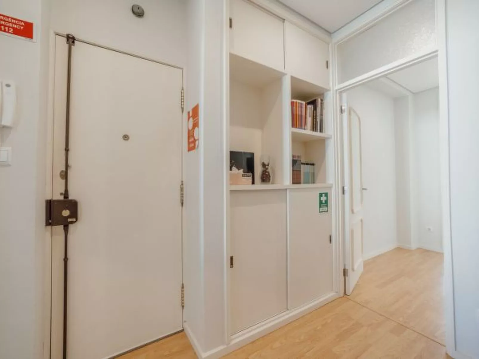 DOWNTOWN DESIGN WITH BALCONY by VACATIONY - Inside