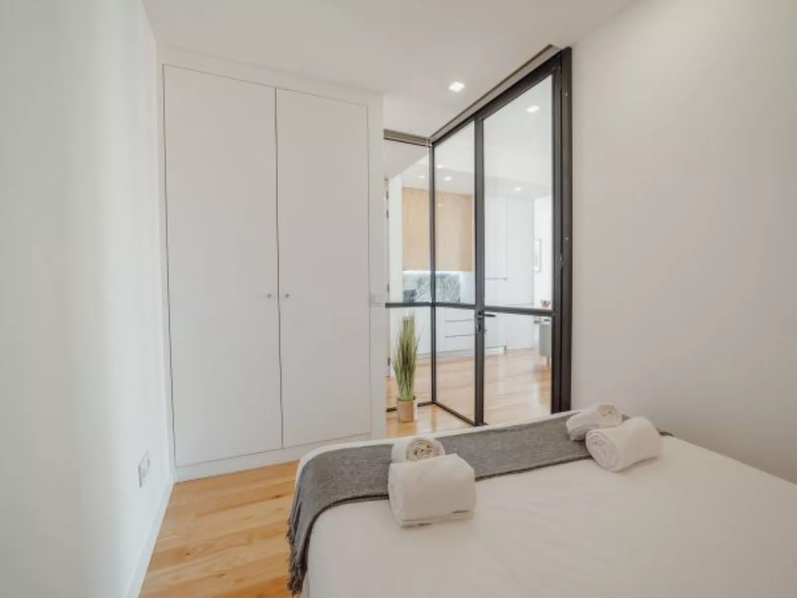 COURTYARD OPORTO DESIGN APARTMENT G - Dedans