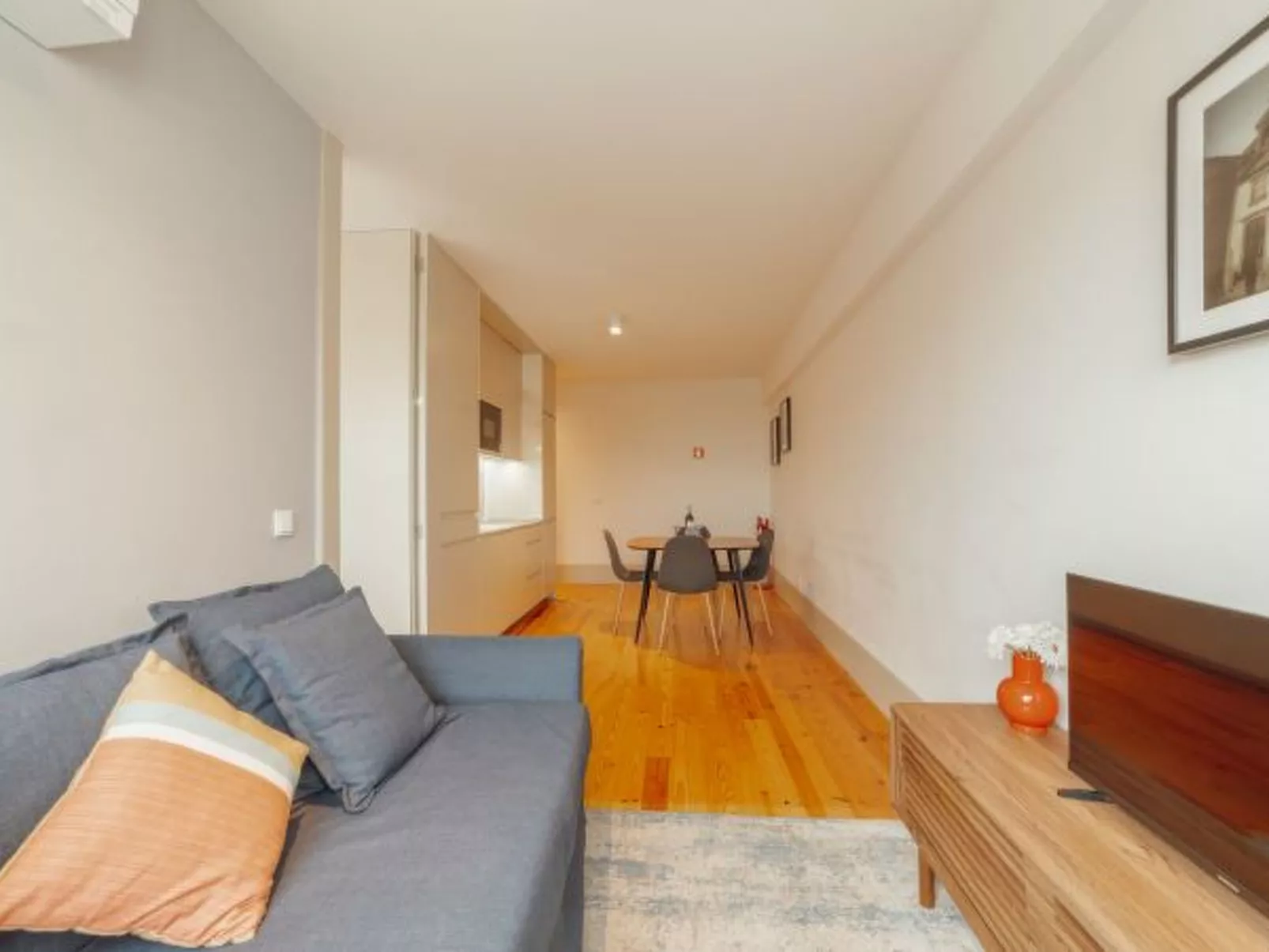 LEGACY OPORTO DESIGN APARTMENT E by VACATIONY - Dedans