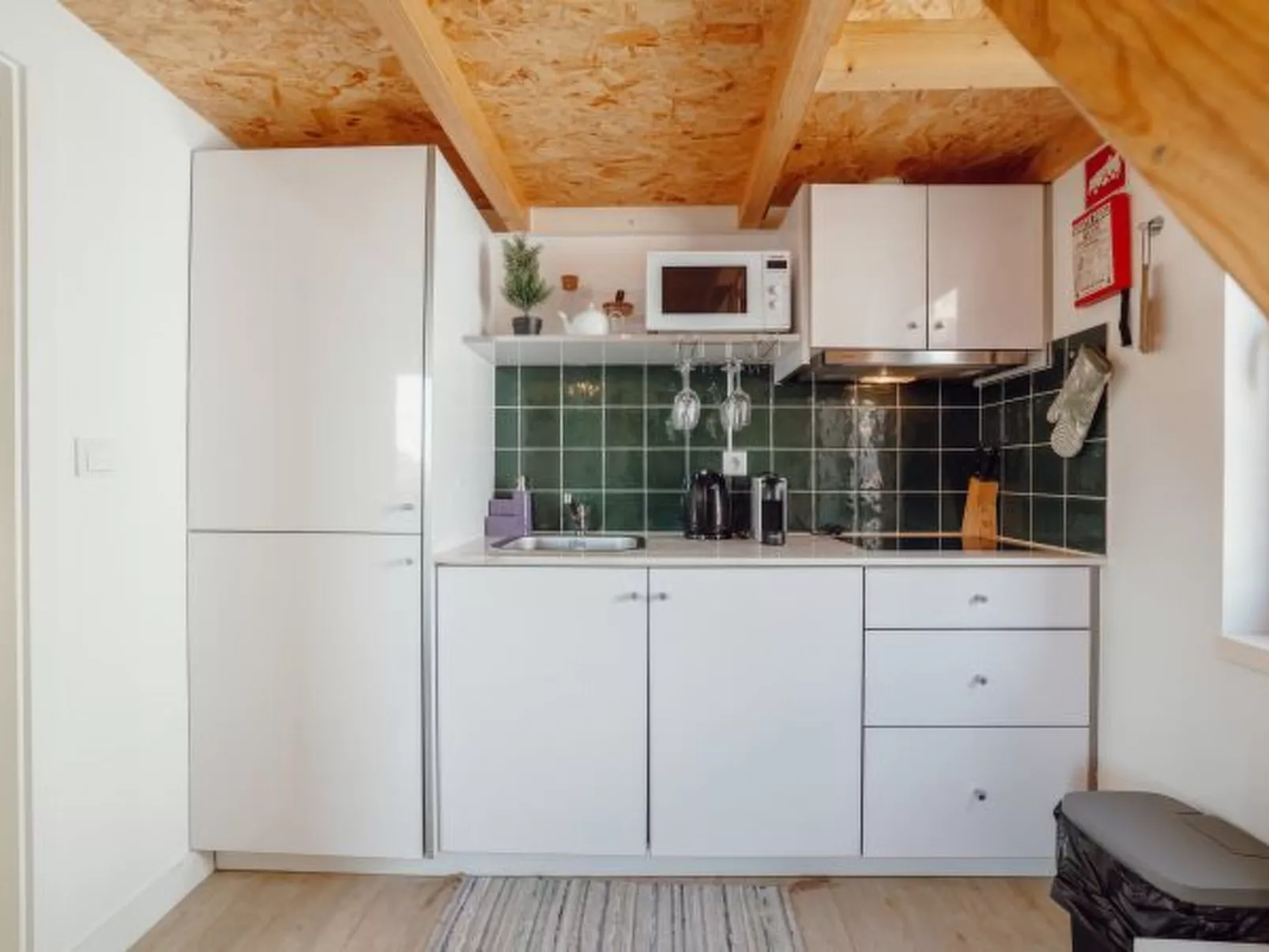 MEZZANINE STYLISH APARTMENT U by VACATIONY - Inside