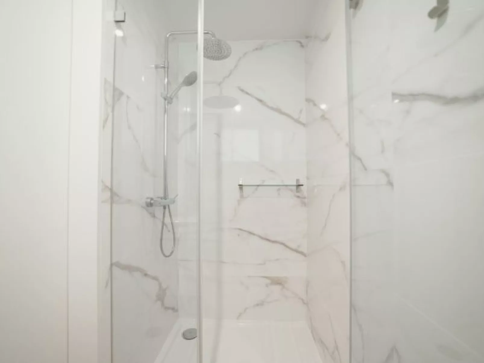 CARMO RESIDENCE PORTO - S. LUIS by VACATIONY - Dedans