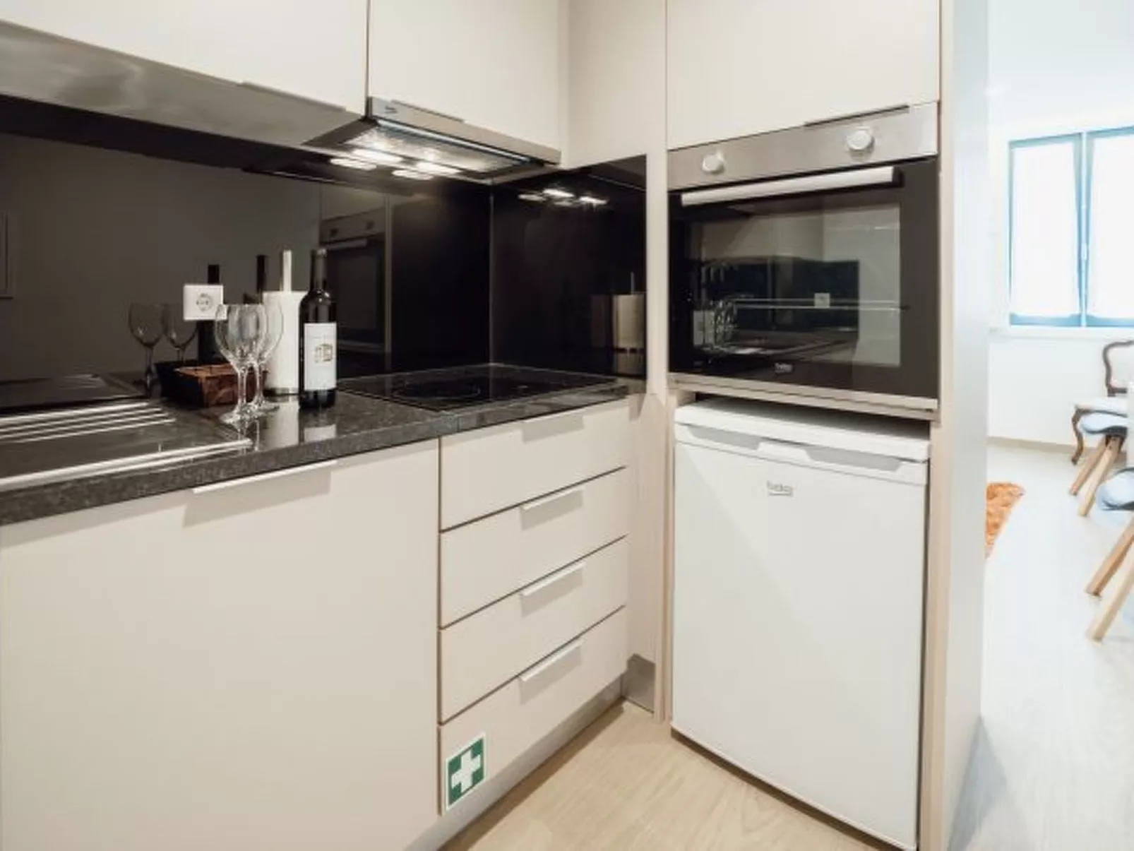 CARMO RESIDENCE PORTO - SRA DO CARMO by VACATIONY - Dedans