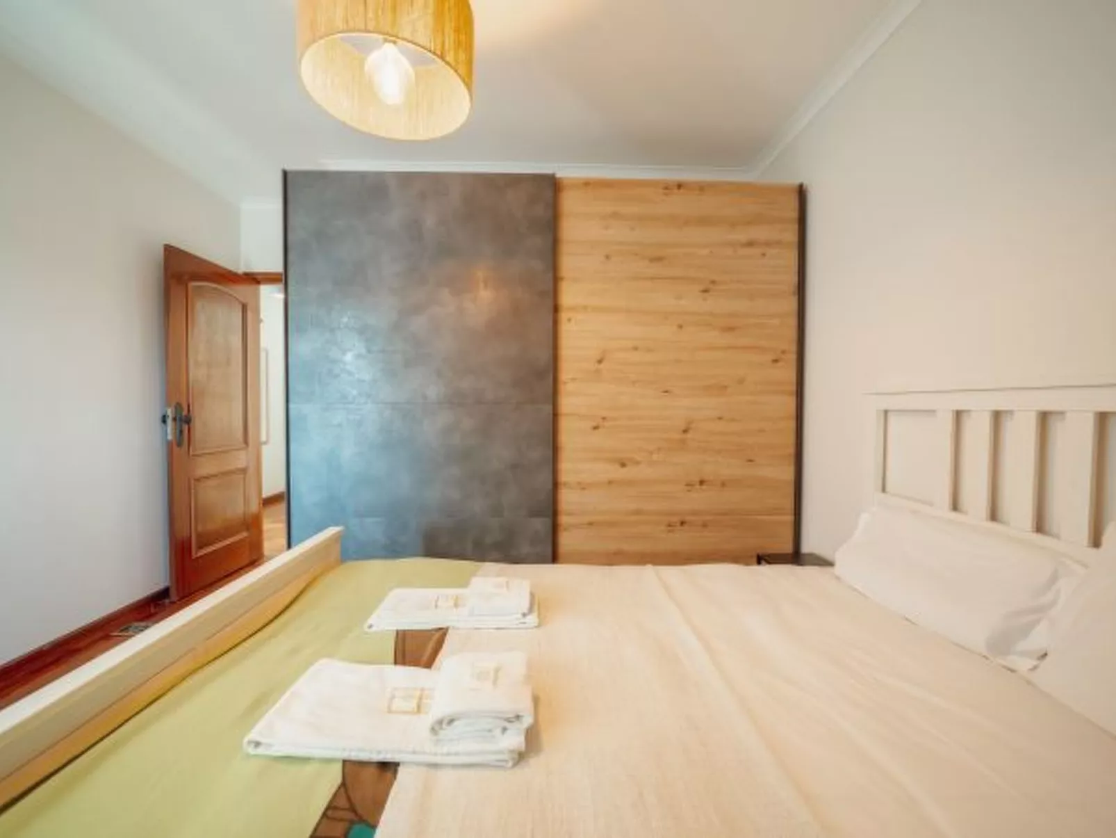 CASA DAS ORQUIDEAS by VACATIONY - Inside