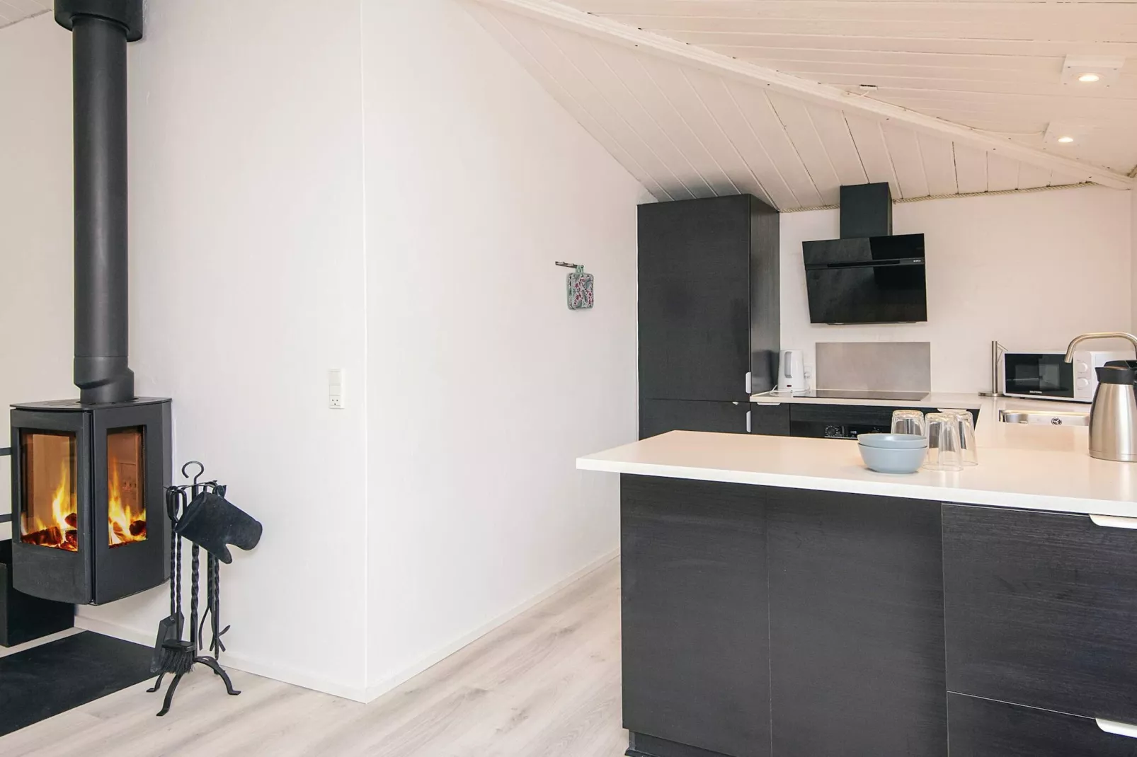 Strandflucht mit Pool -- By Traum Ferienwohnungen - Innenbereich