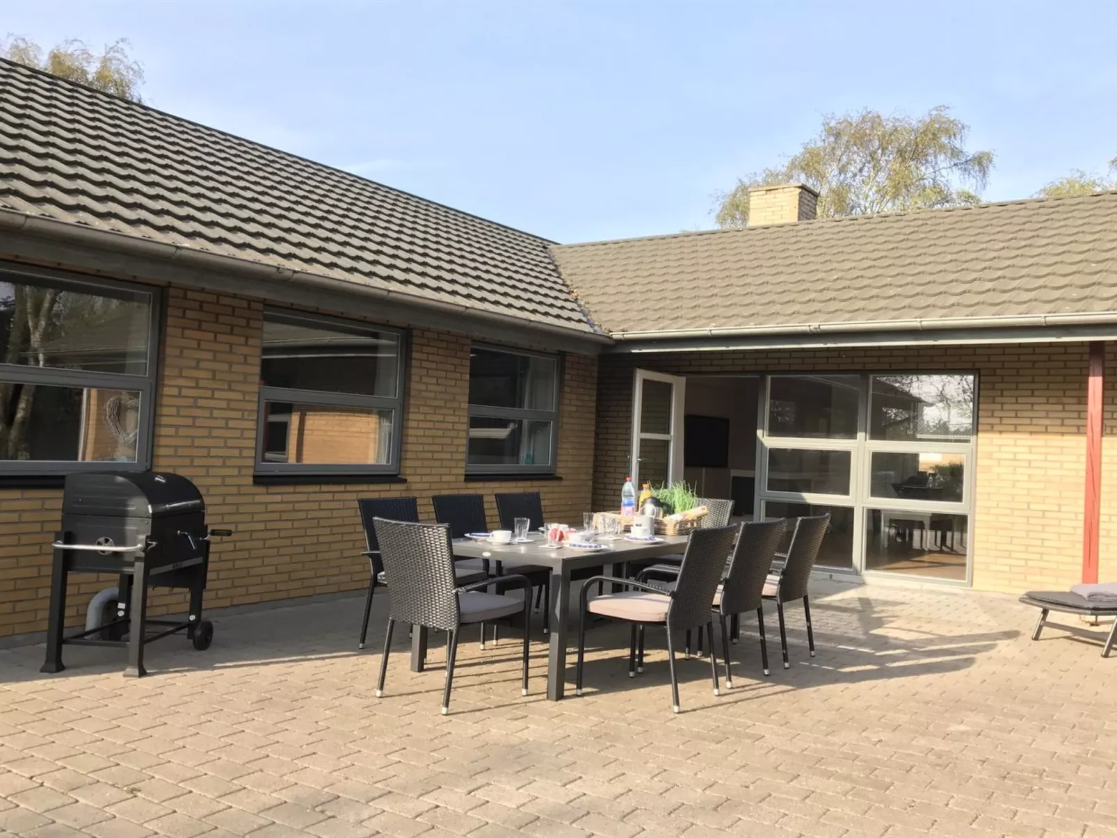 "Sana" - 2.5km from the sea - Outside