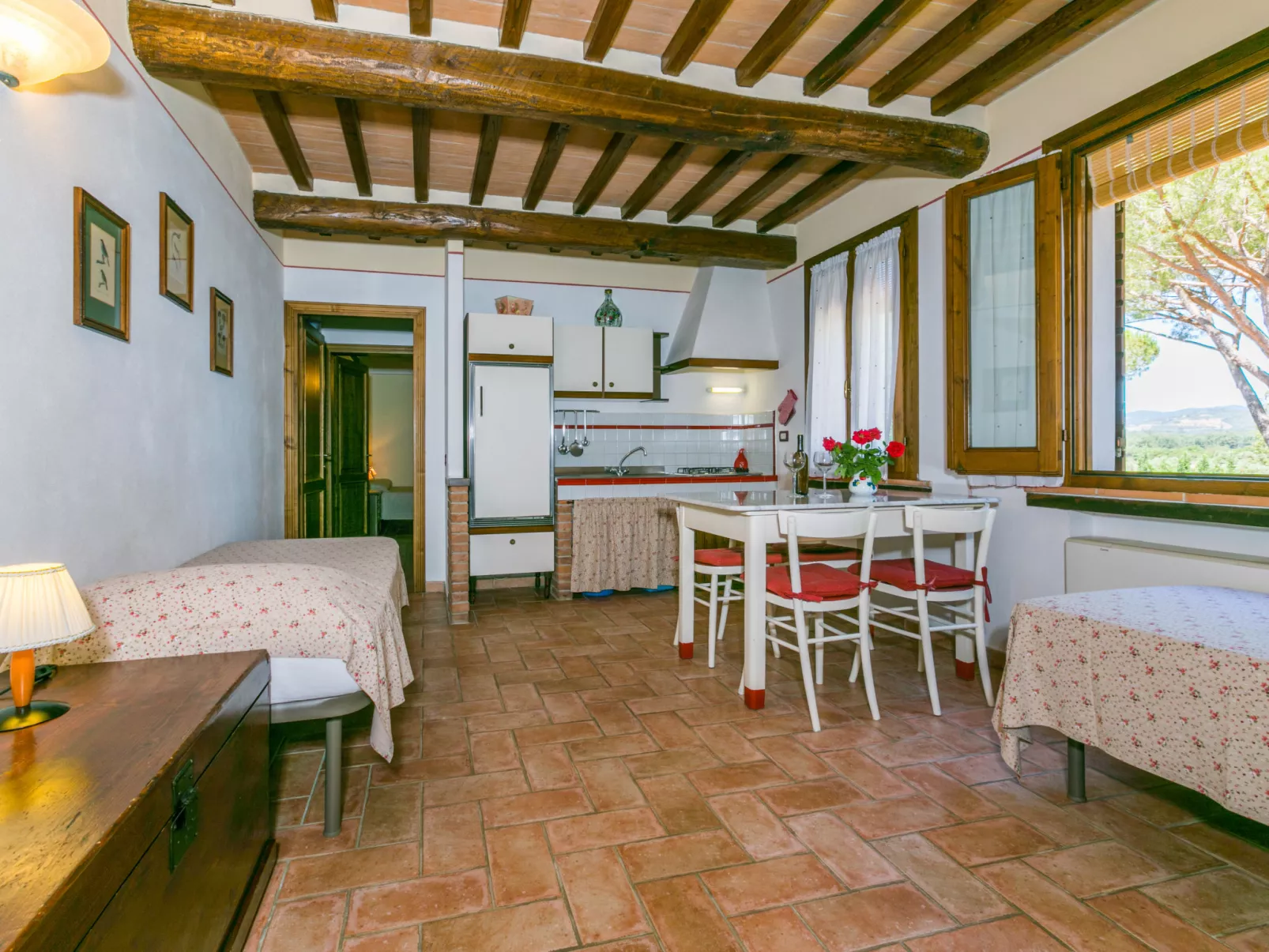 Rossogiallo - Dedans