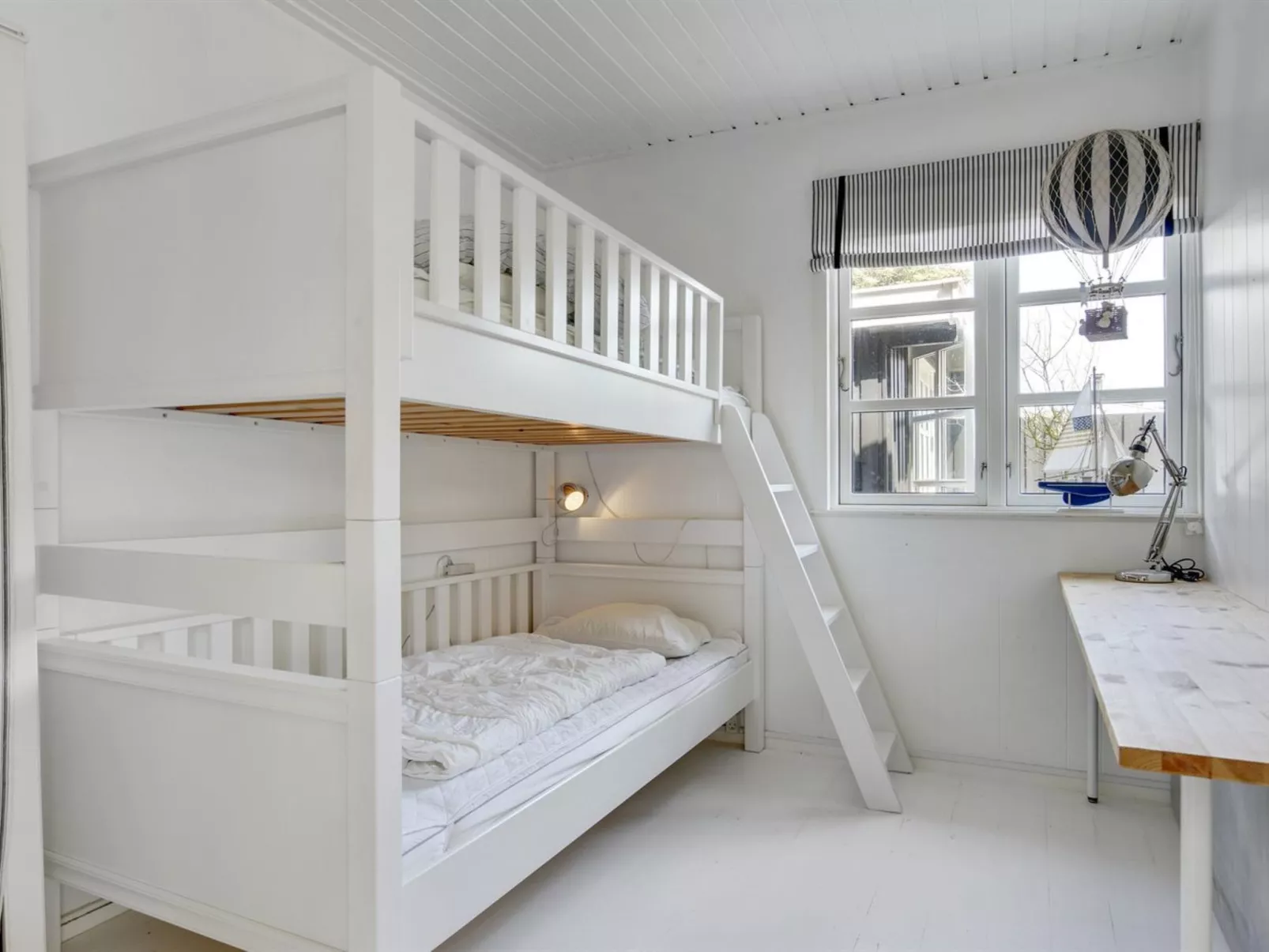 "Kaino" - 700m from the sea - Drinnen