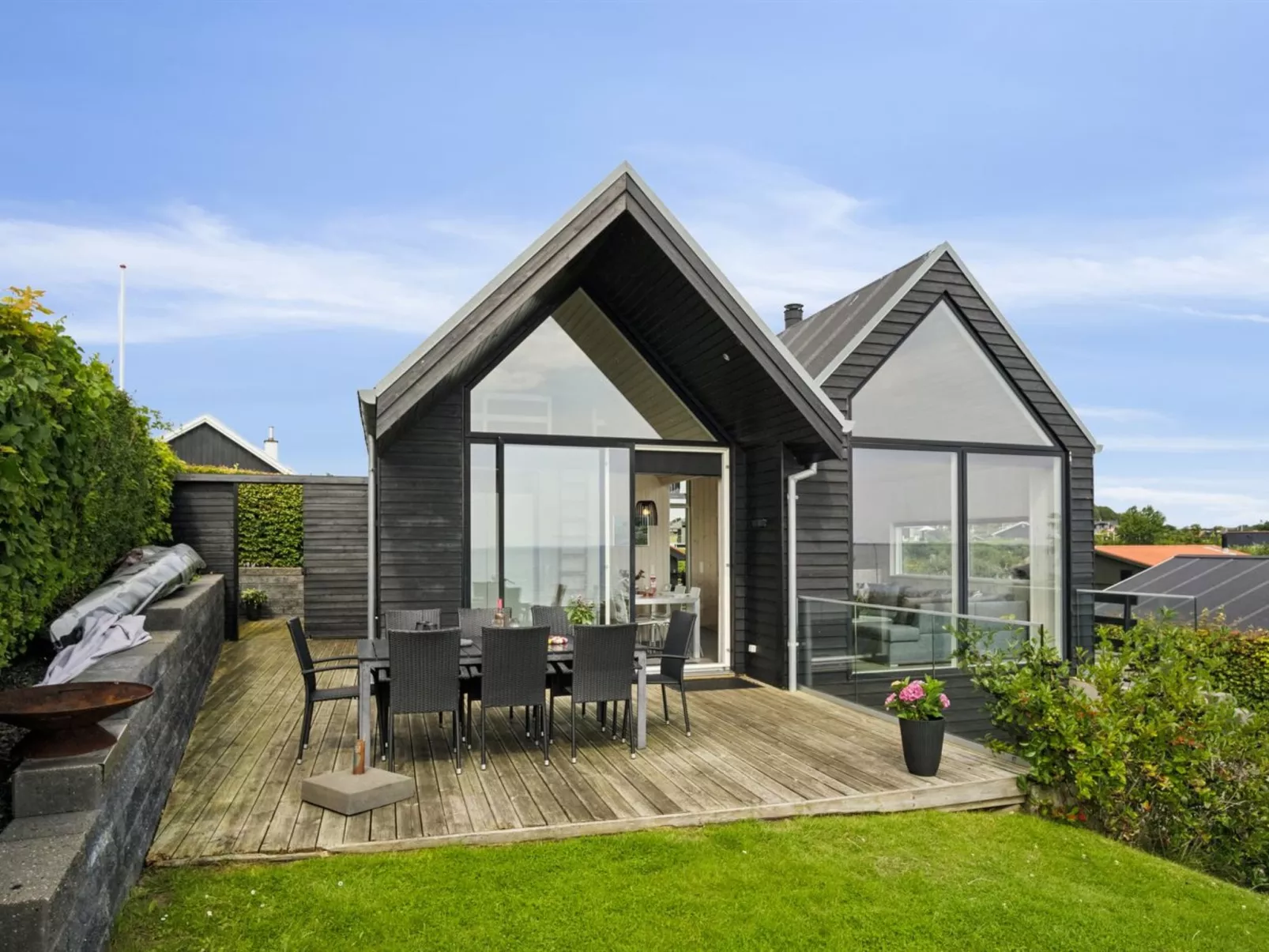 "Reinhard" - 50m from the sea - Draußen