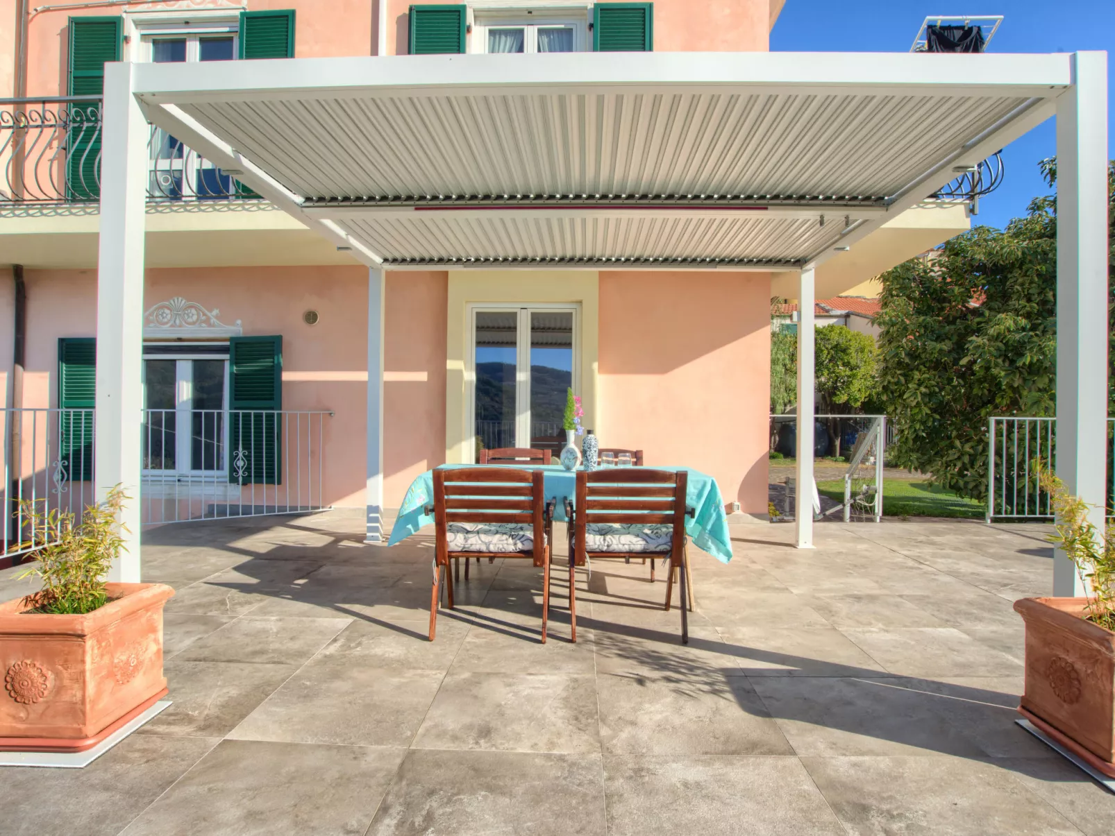 Coty (IMP522) - Dehors