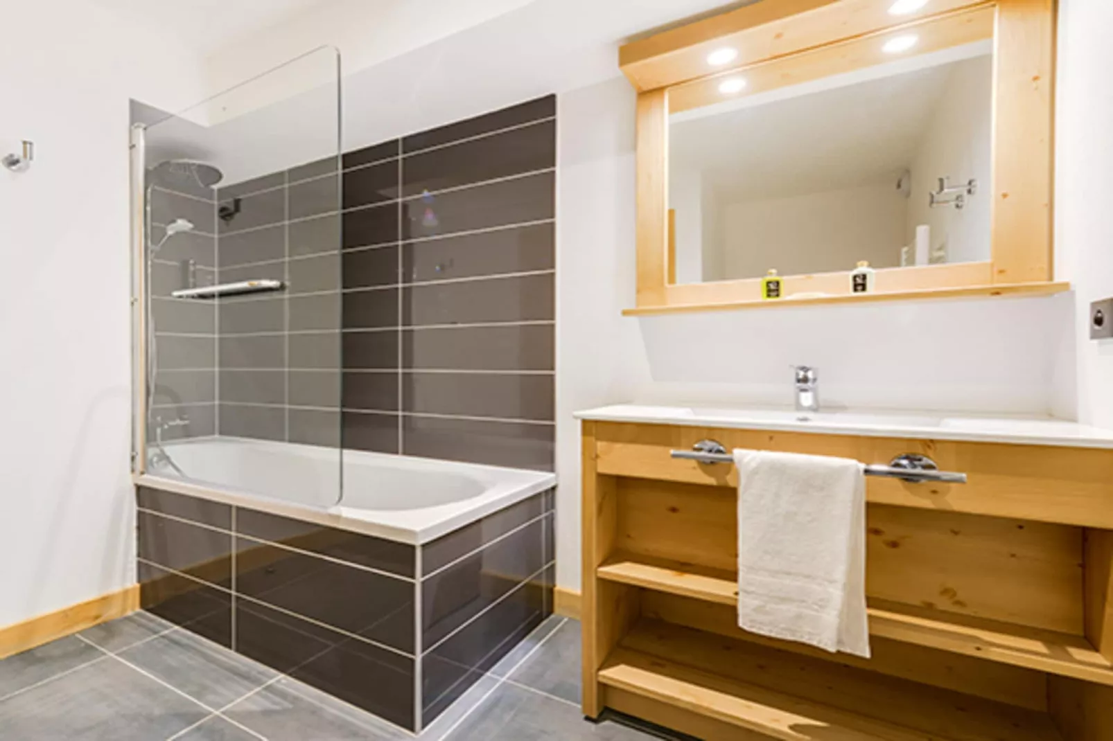 COMBLOUX Les Fermes du Mont Blanc-A48S - Bathroom