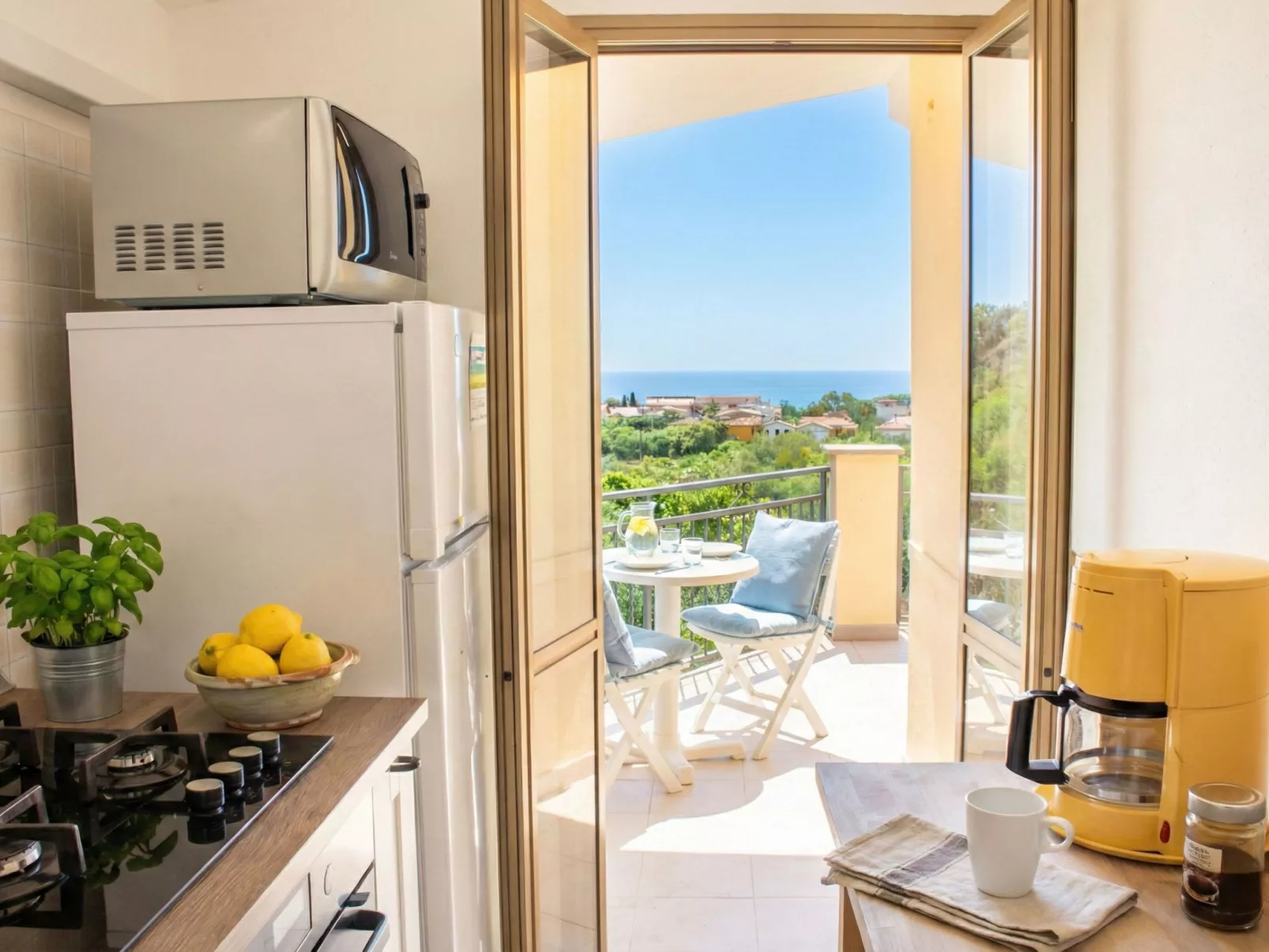 La Meravigliosa Sardegna - Inside