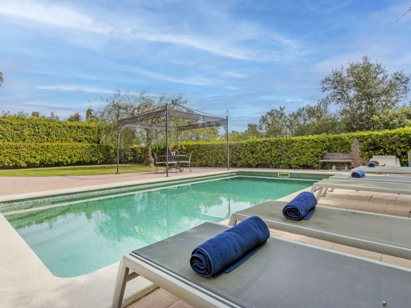 Bertoni Golf & Sea - Outside