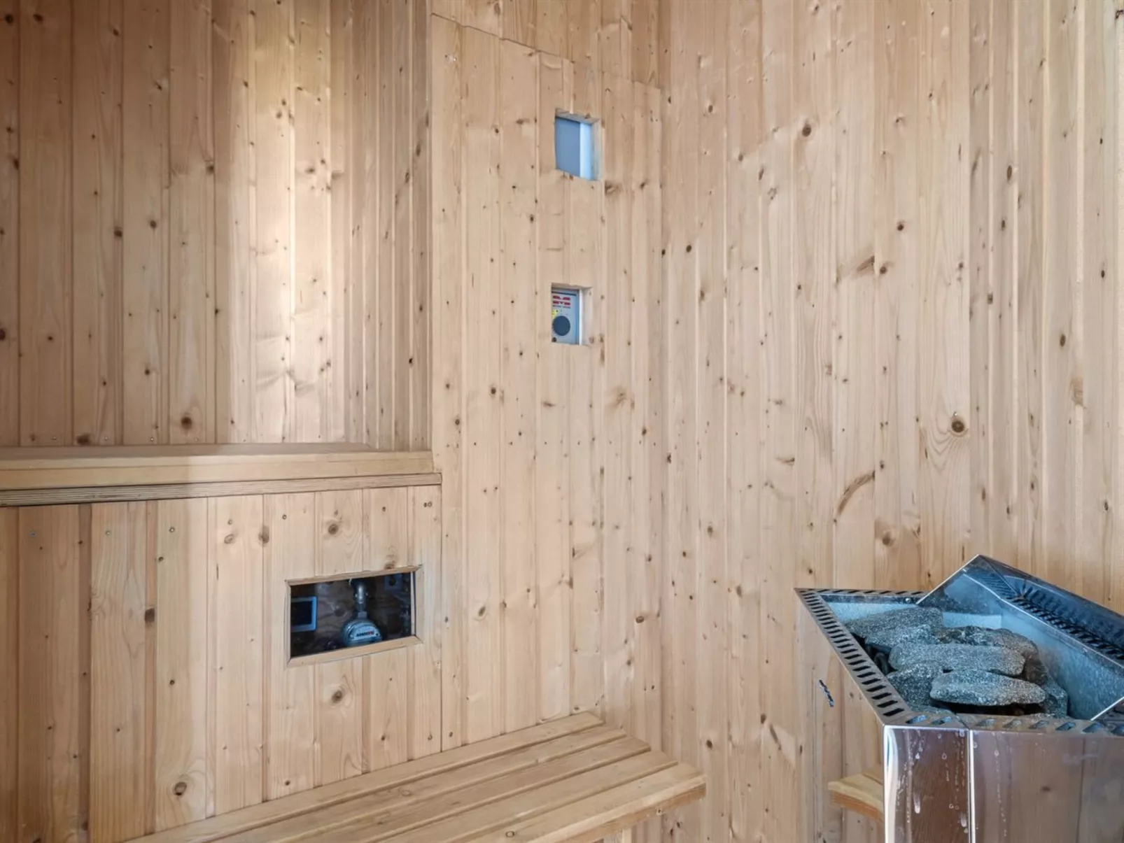 "Mildred" - 400m from the sea - Dedans