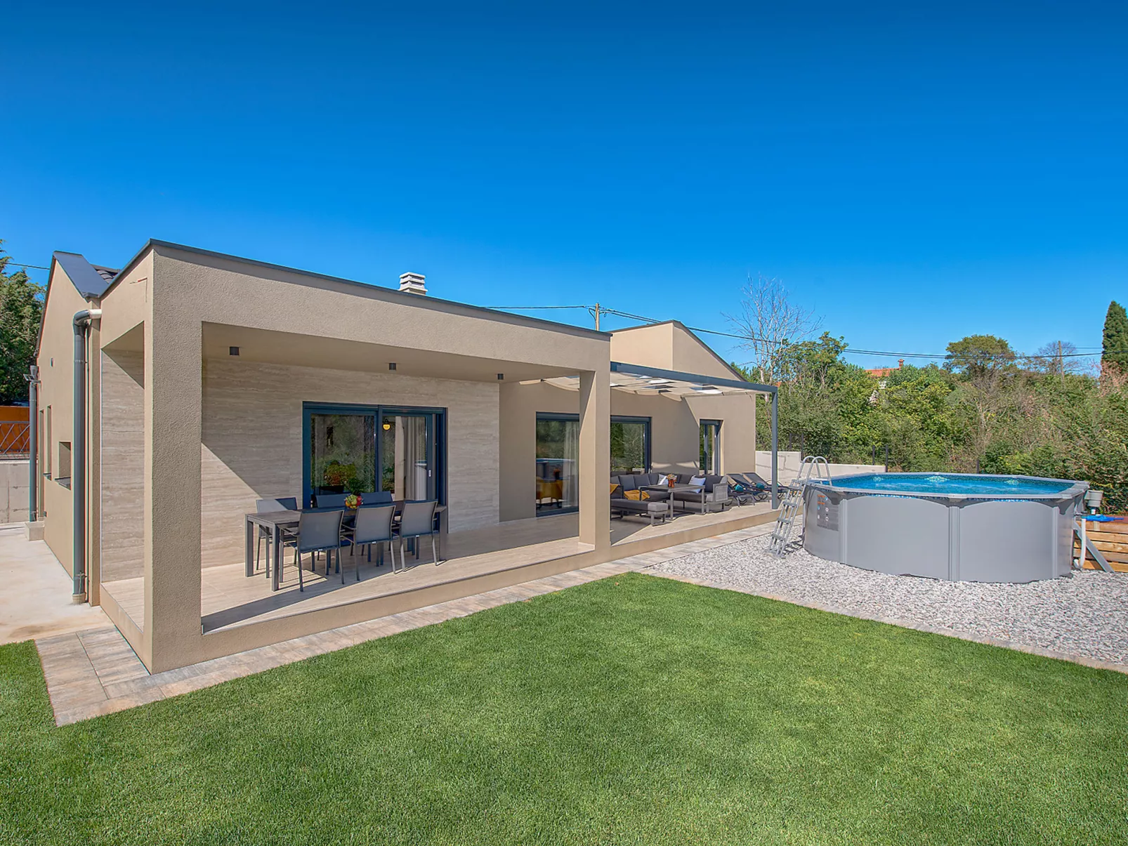 House 2406 - Image-tags.info