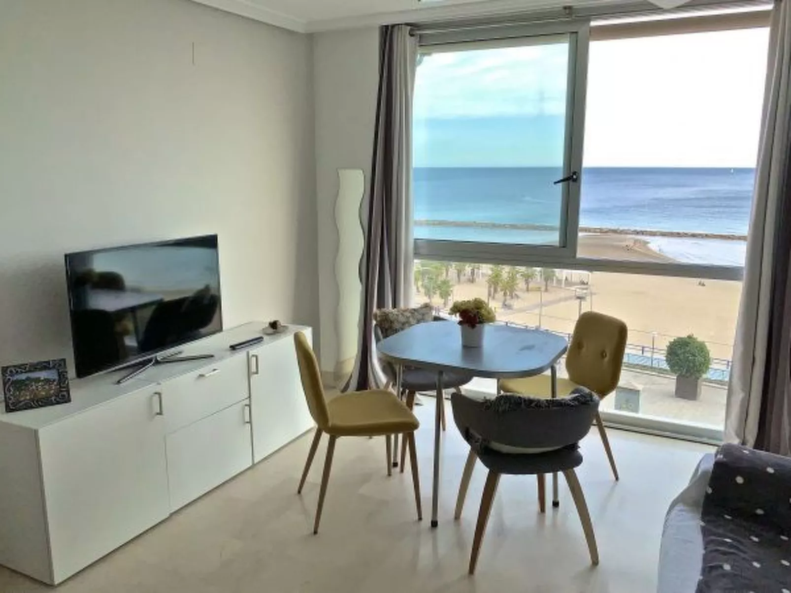 APARTAMENTO PLAYA POSTIGUET - Dedans