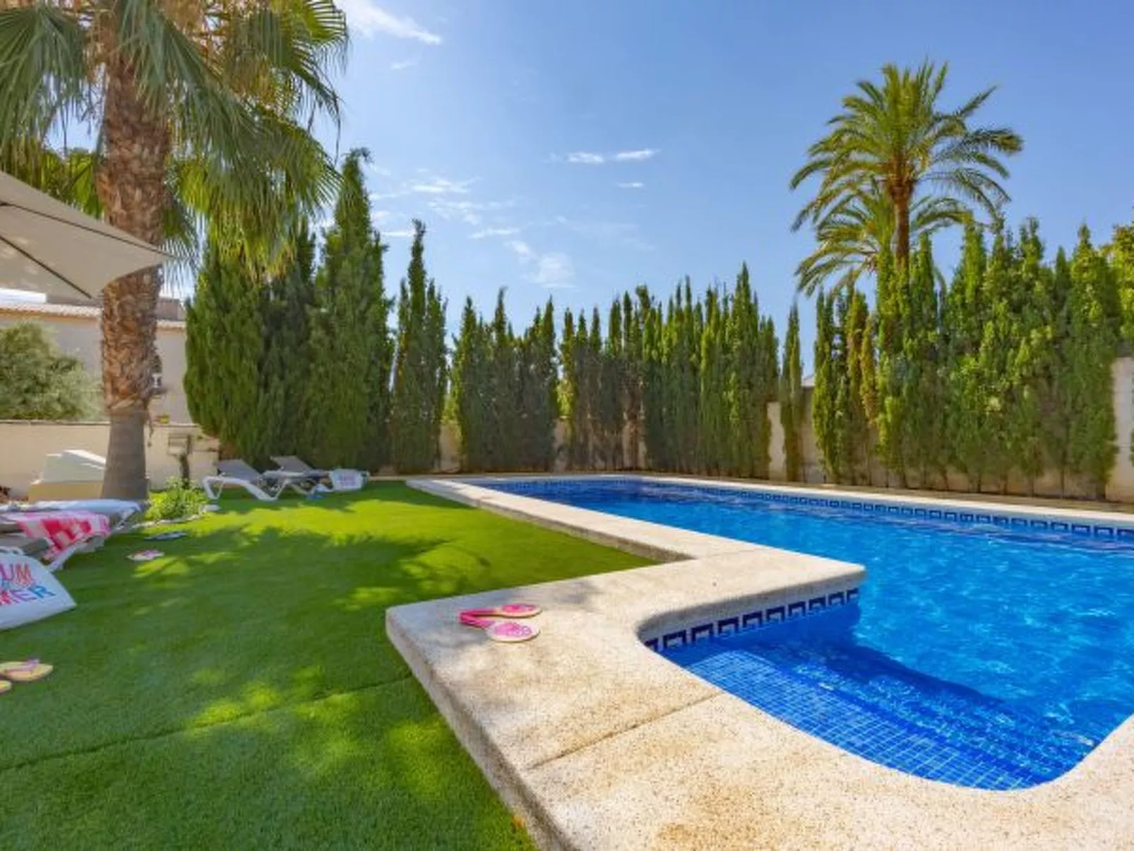 Villa Inia - PlusHolidays - Image-tags.info