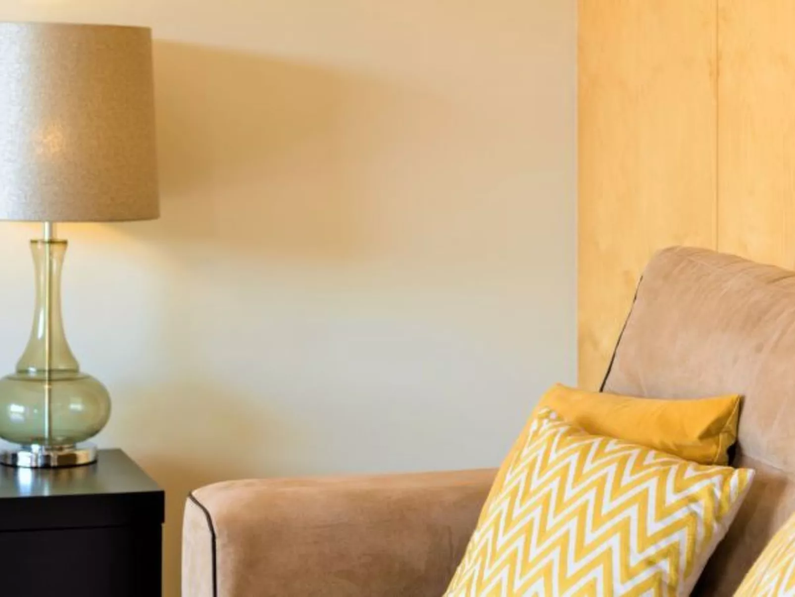 L'Orangerie - Inside