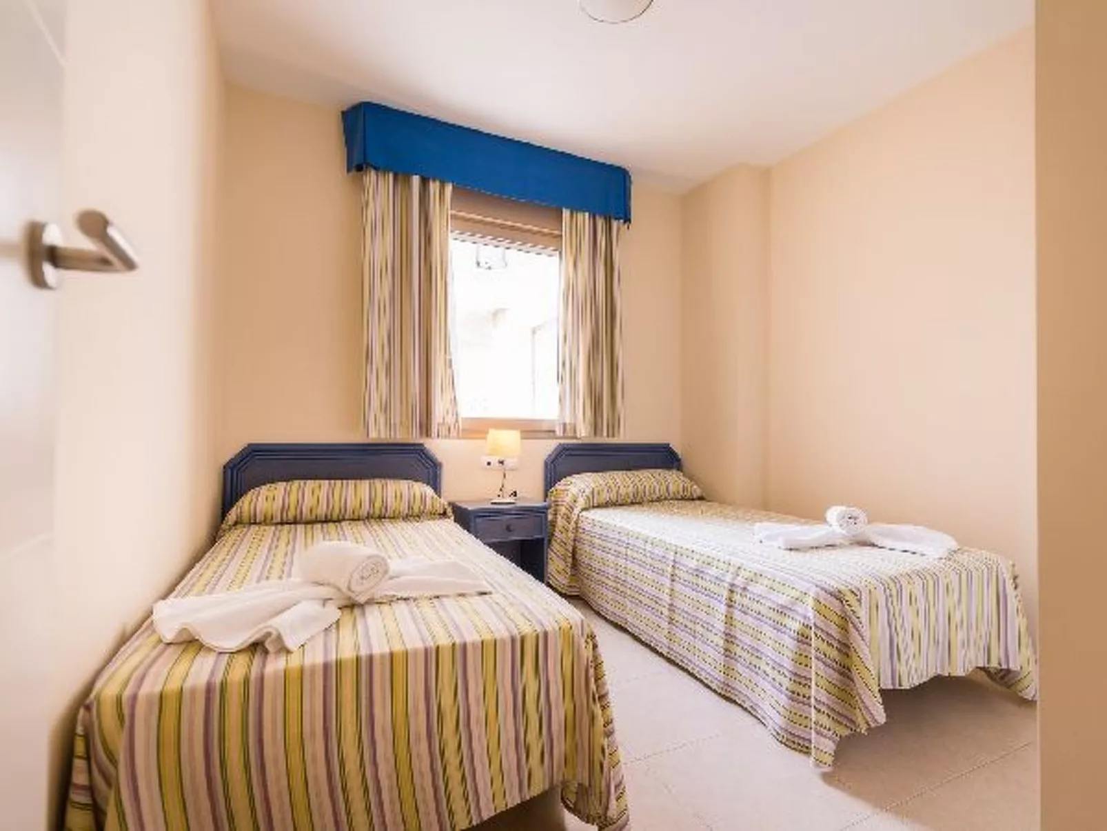 Apartment Larimar - PlusHolidays - Image-tags.info