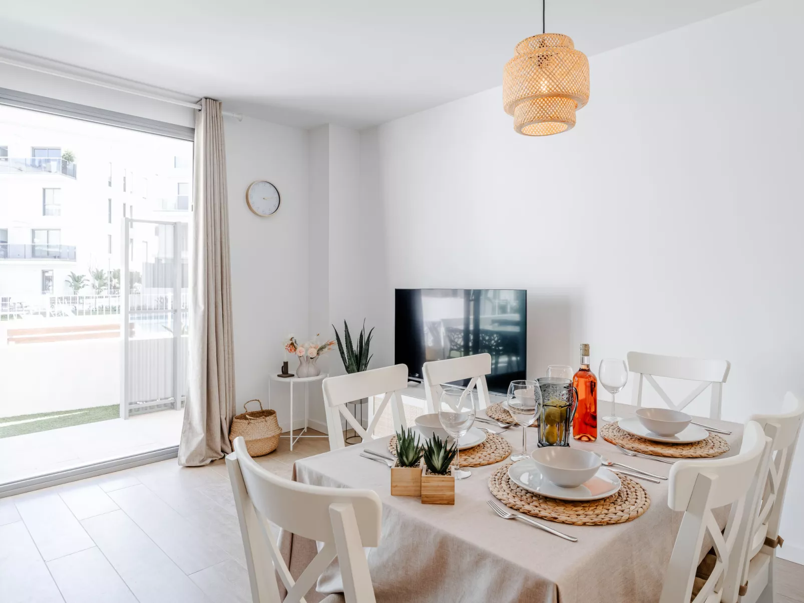 Marina Real III - Inside