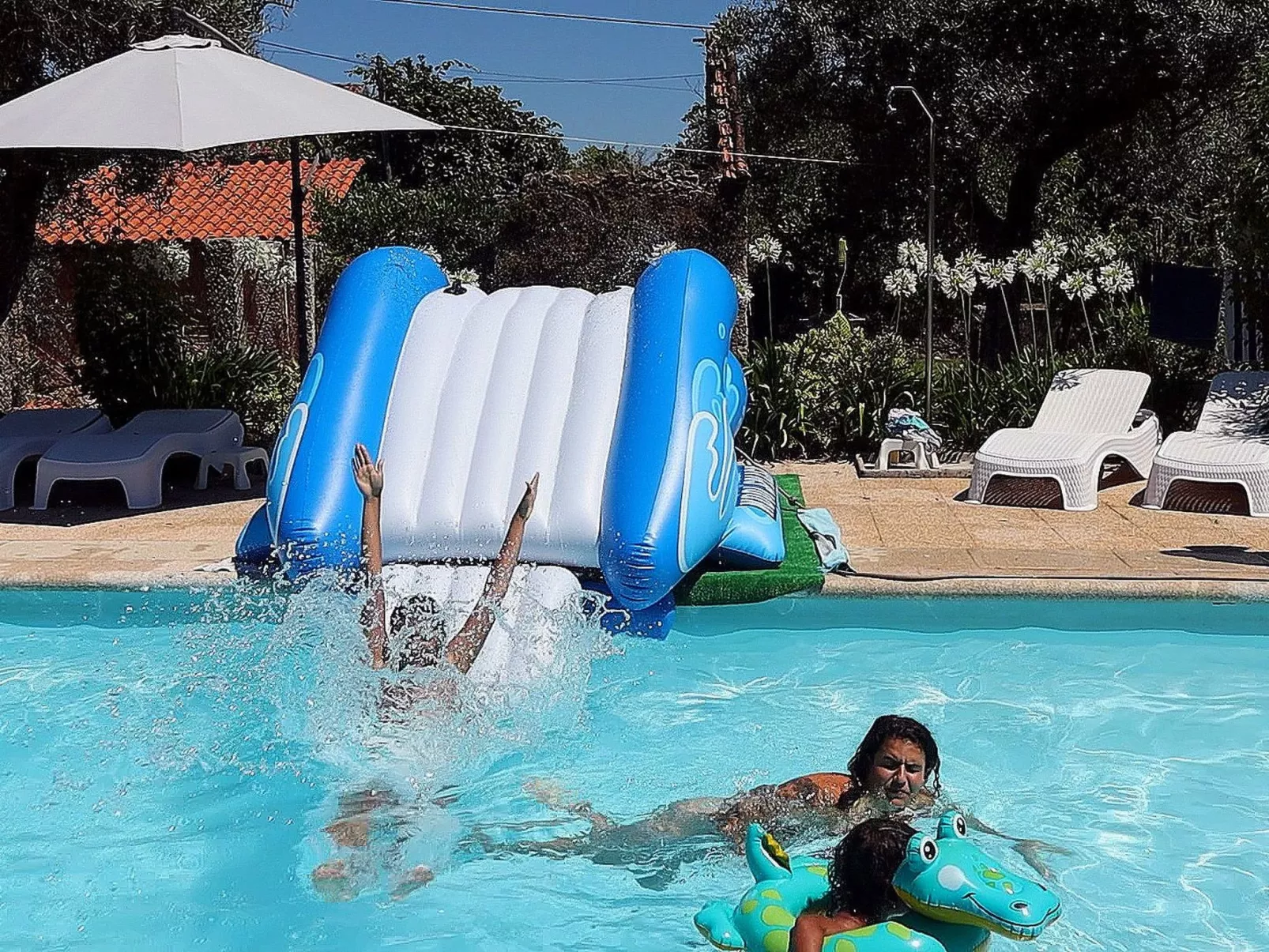 2-Zimmer-Wohnung beheizter Pool - Draußen