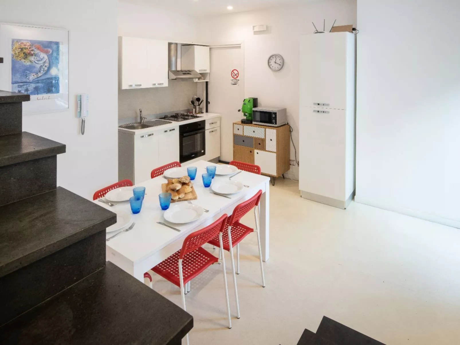 Villa Carlino White - Inside