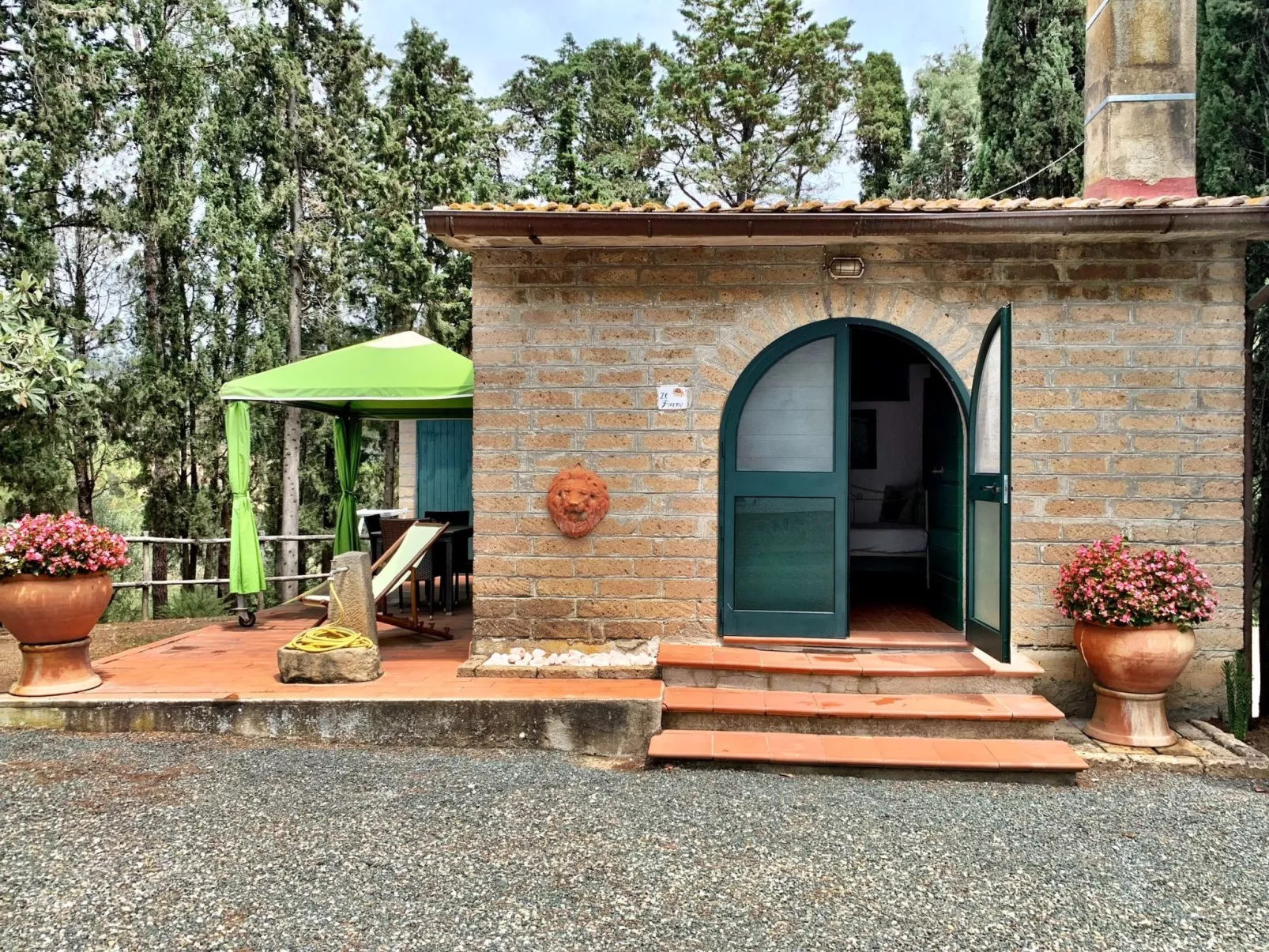 Unabhängiges Zimmer im Garten in der Nähe des Meeres - Dehors