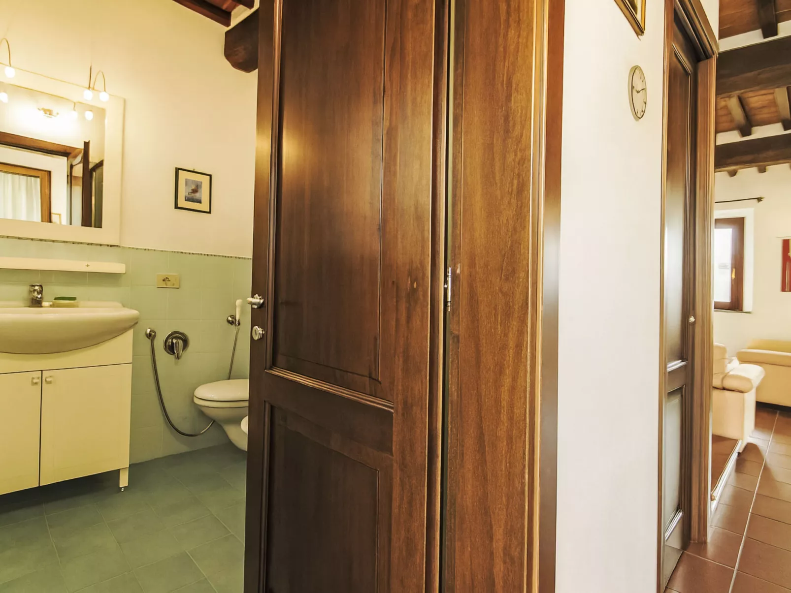 Casa dell'Uva - Inside