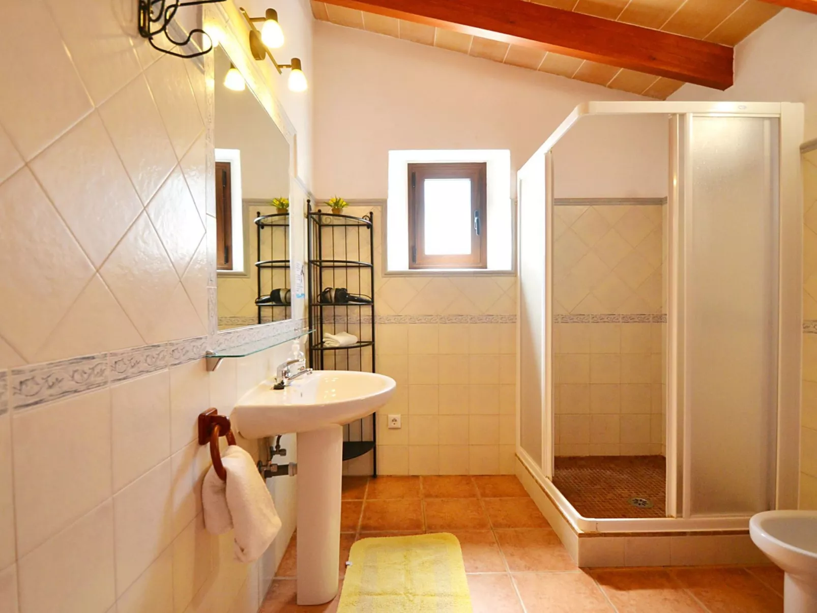 Wunderschönes Landhaus im Landhausstil mit Pool am Ortsrand von Felanitx - Drinnen