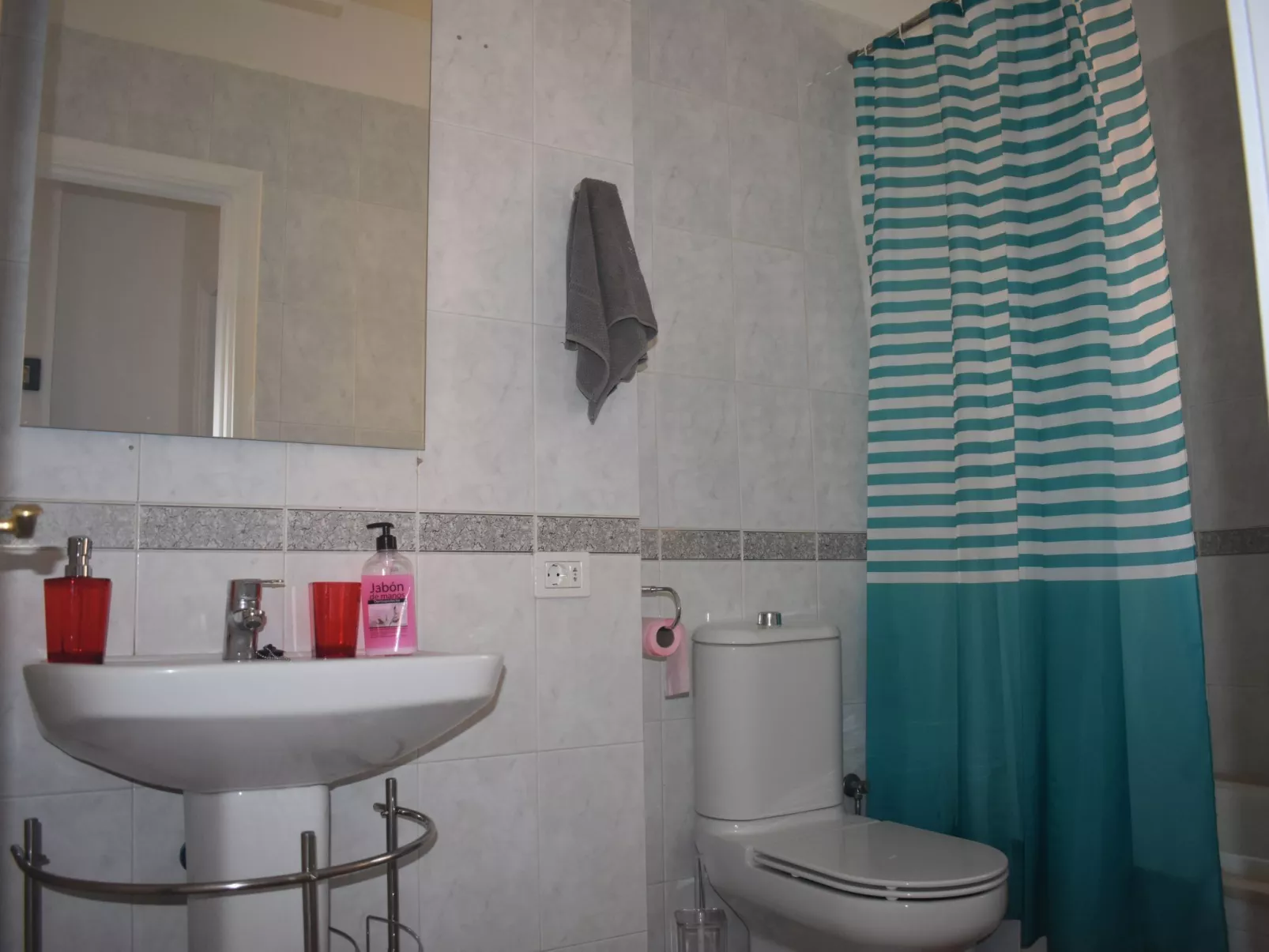 Große Wohnung in Playa De La Calera mit Schönem Balkon - Drinnen