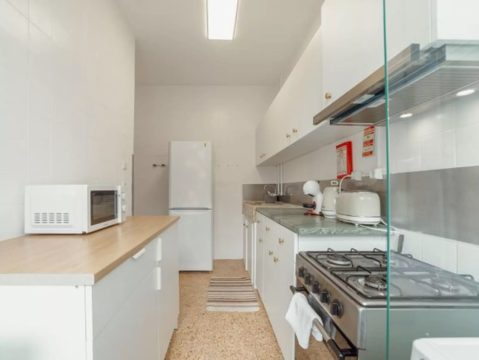 SUMMER FLAT by VACATIONY - Inside