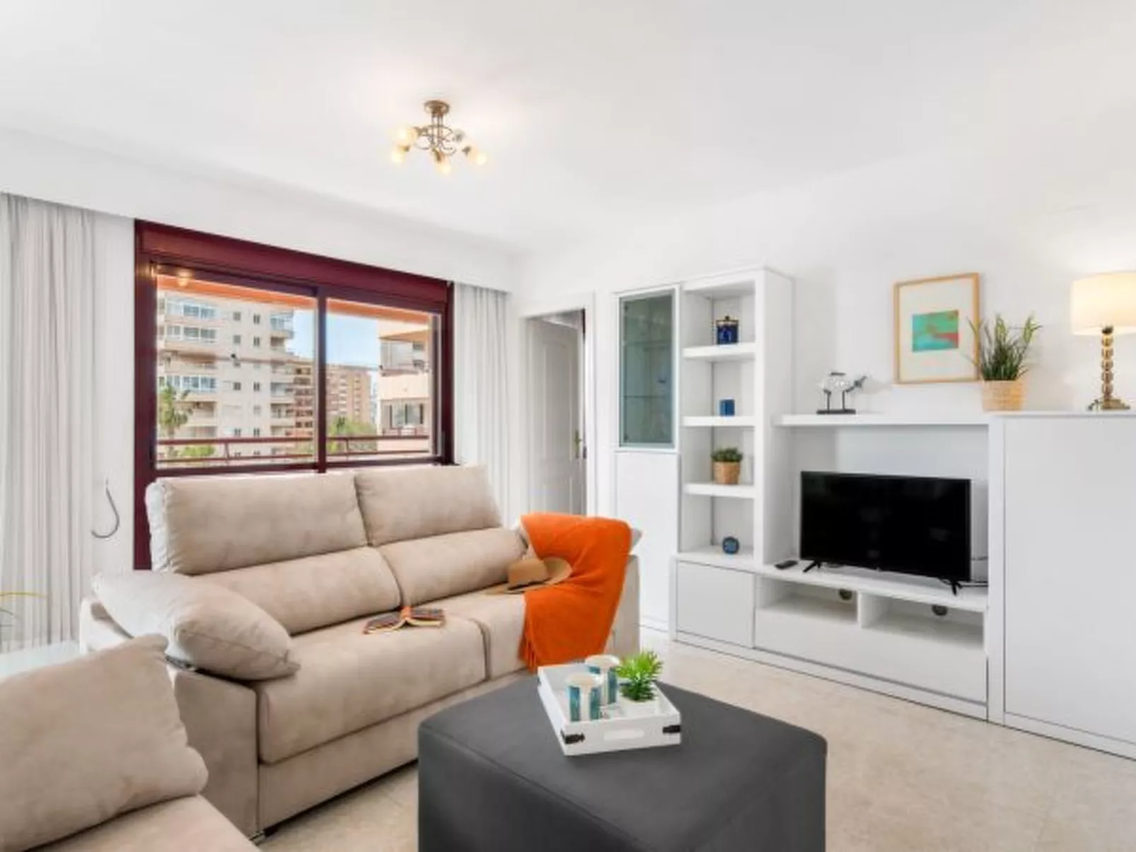 Apartment Zafiro - PlusHolidays - Image-tags.info