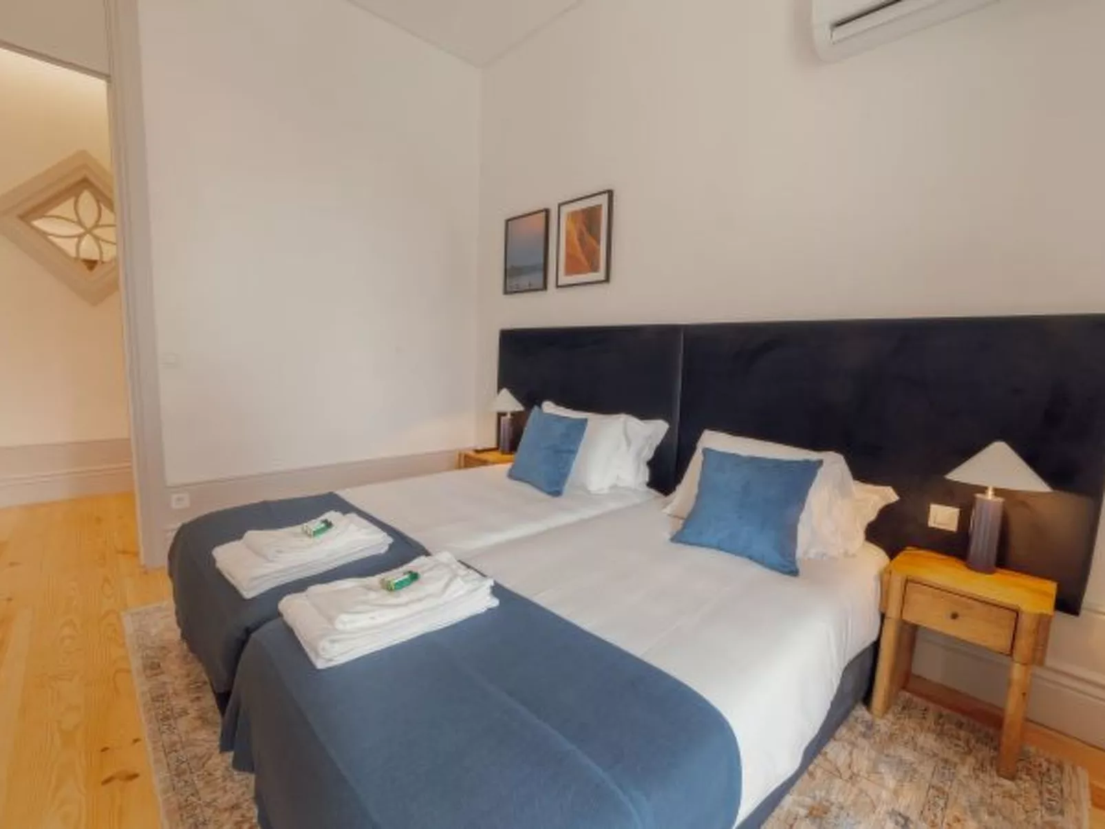 HEART OF PORTO APARTMENT D by VACATIONY - Inside