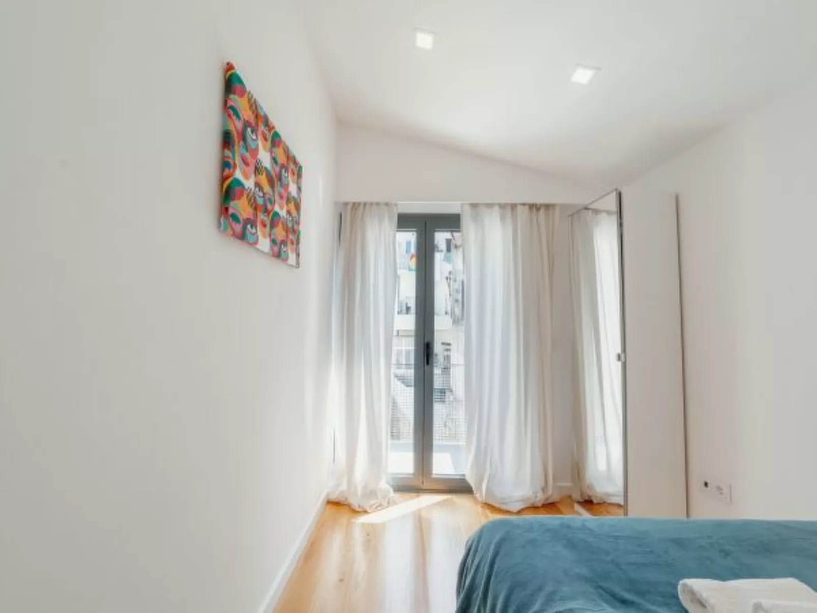 COURTYARD OPORTO DESIGN APARTMENT M - Dedans