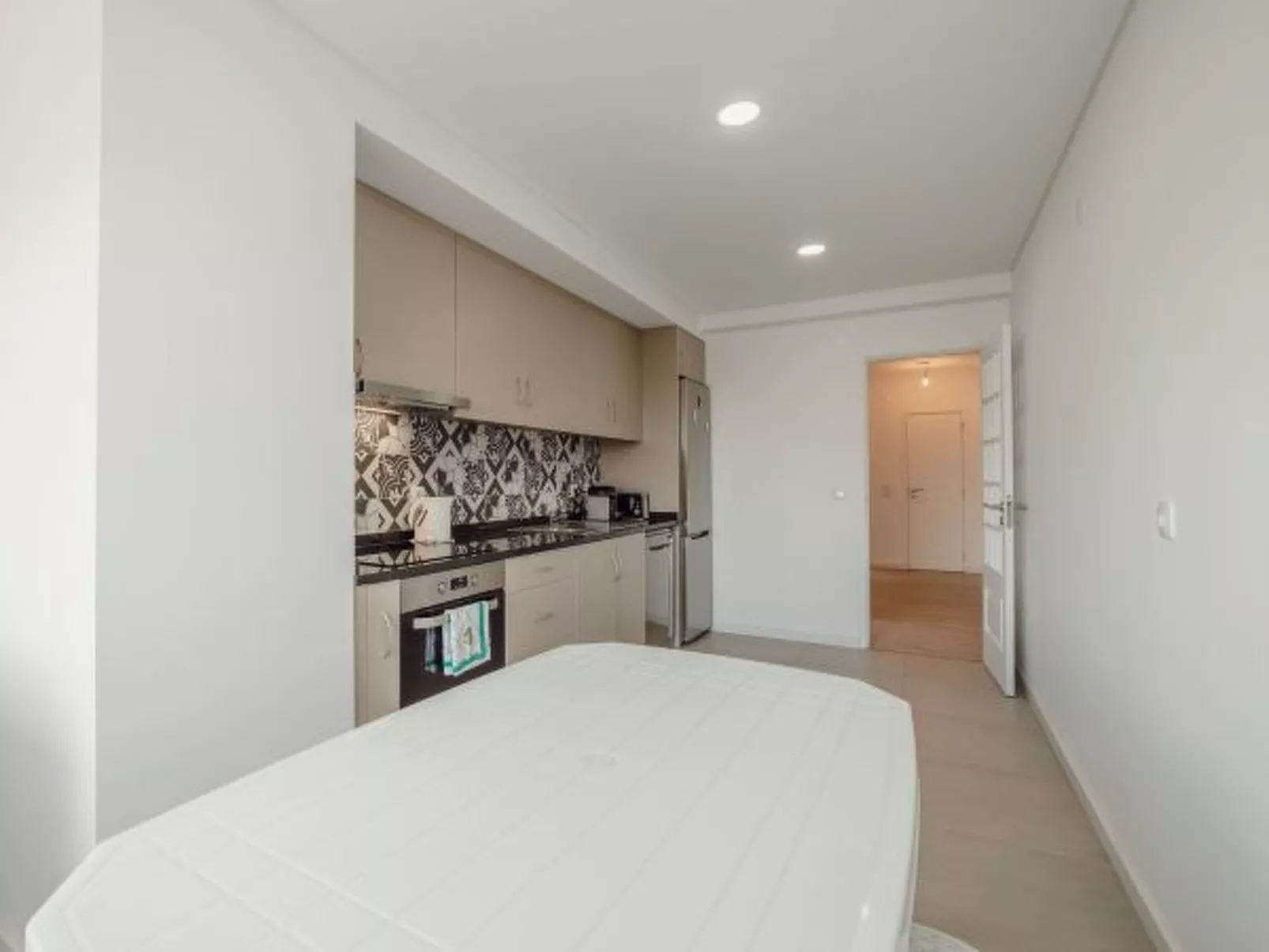 GAIA TERRACE with ELEVATOR by VACATIONY - Inside