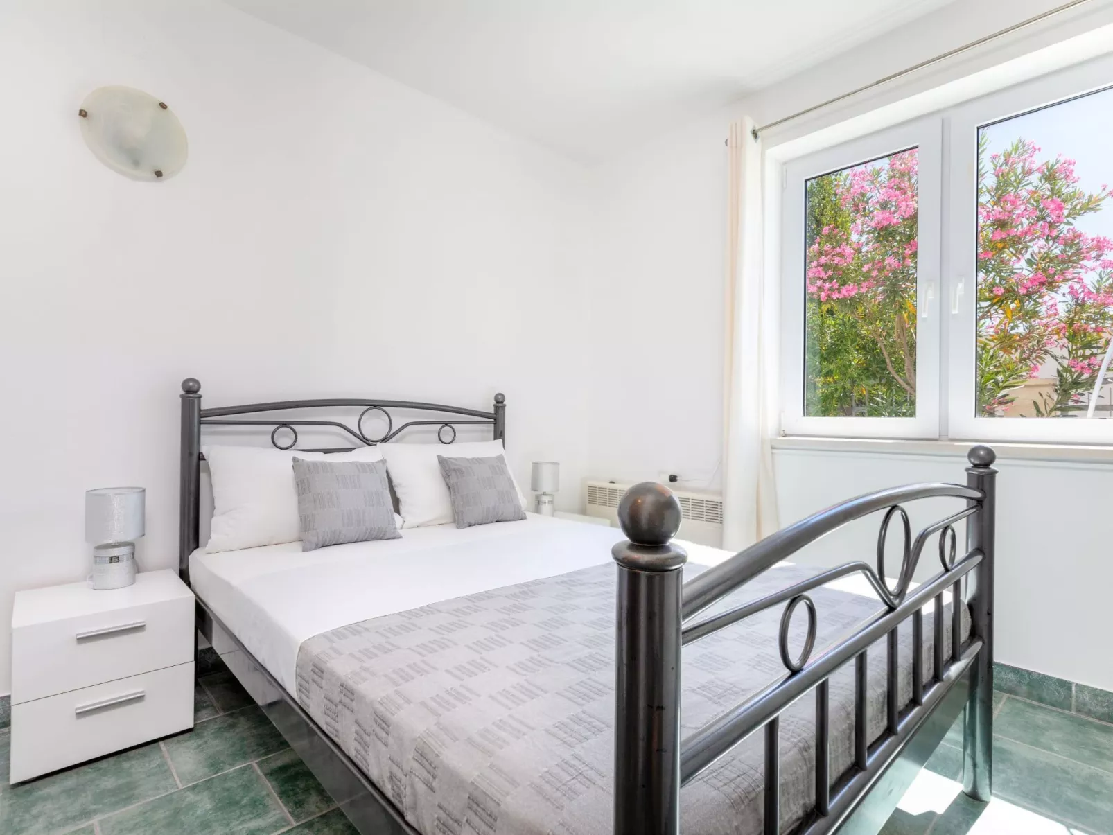 Wohnung "Maya S" mit Terrasse - Drinnen