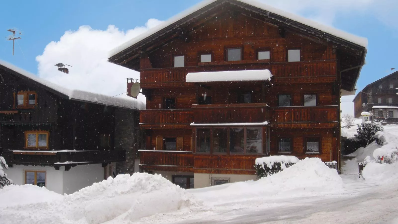 Tröger II-Exterior winter