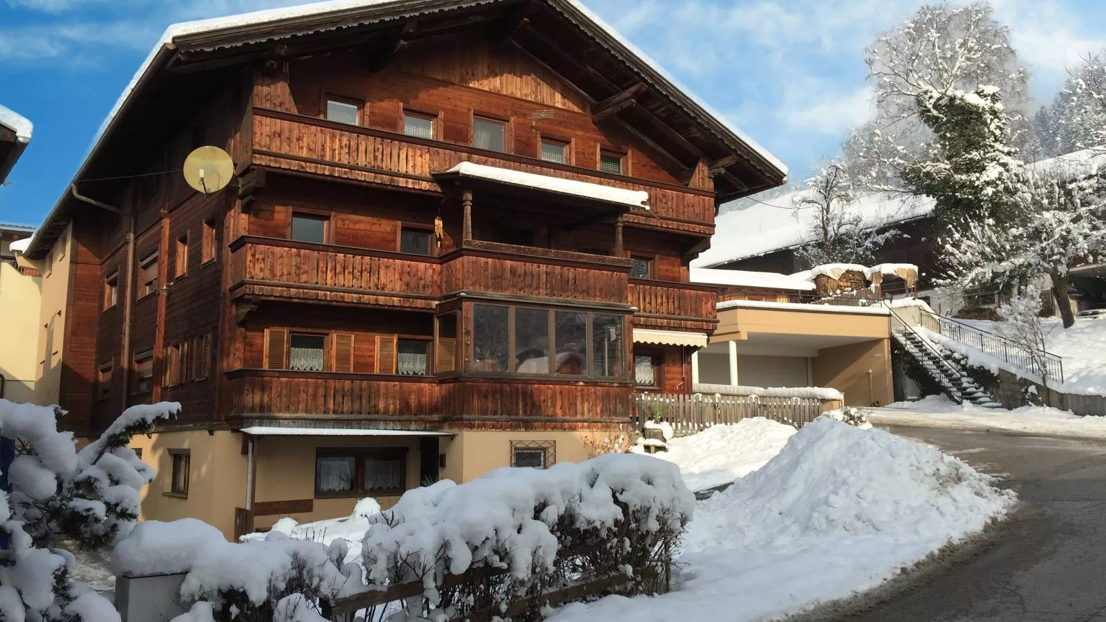 Tröger II-Exterior winter