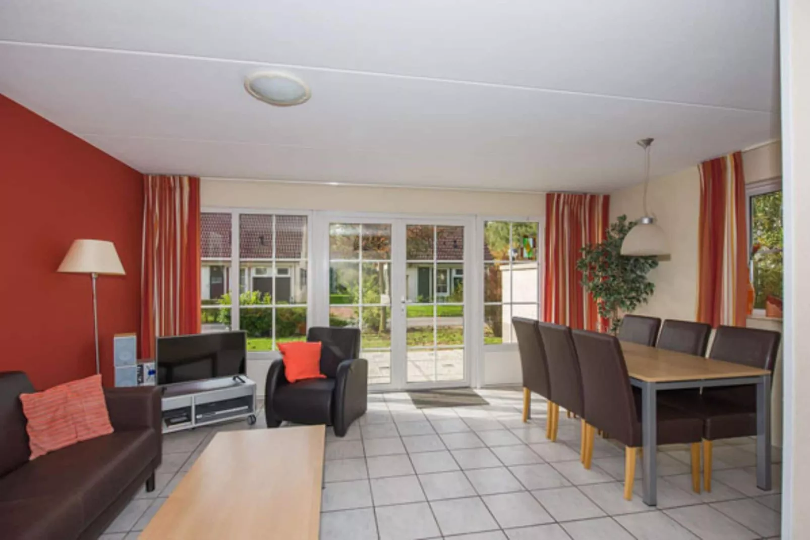 Vakantiepark Hellendoorn 3-Living room