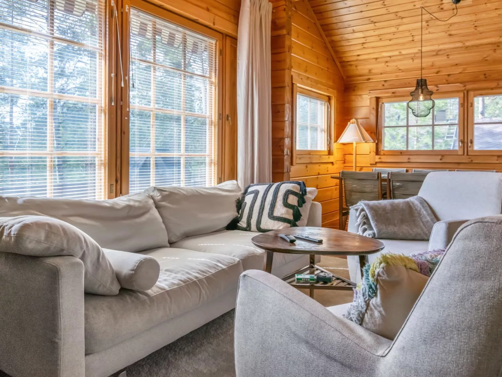 Villa virkeä - Inside