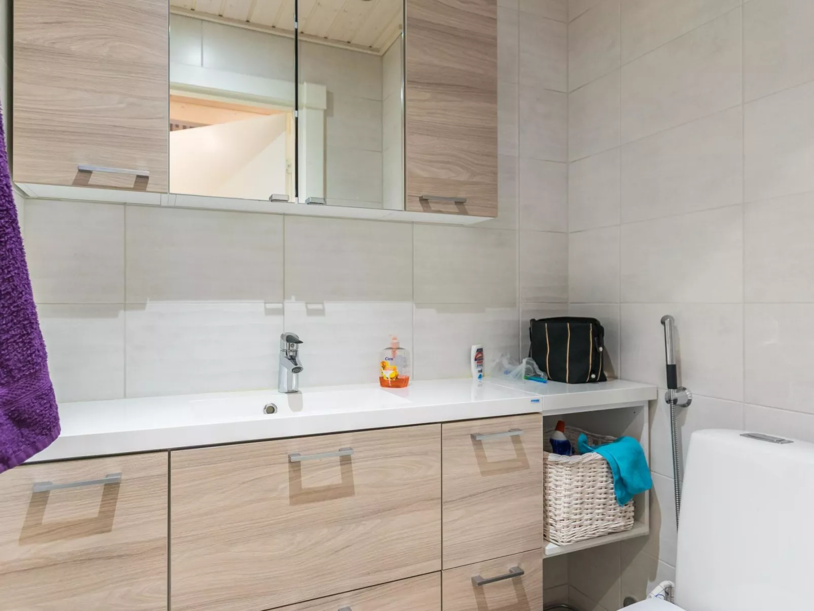 Villa iloinen - Inside